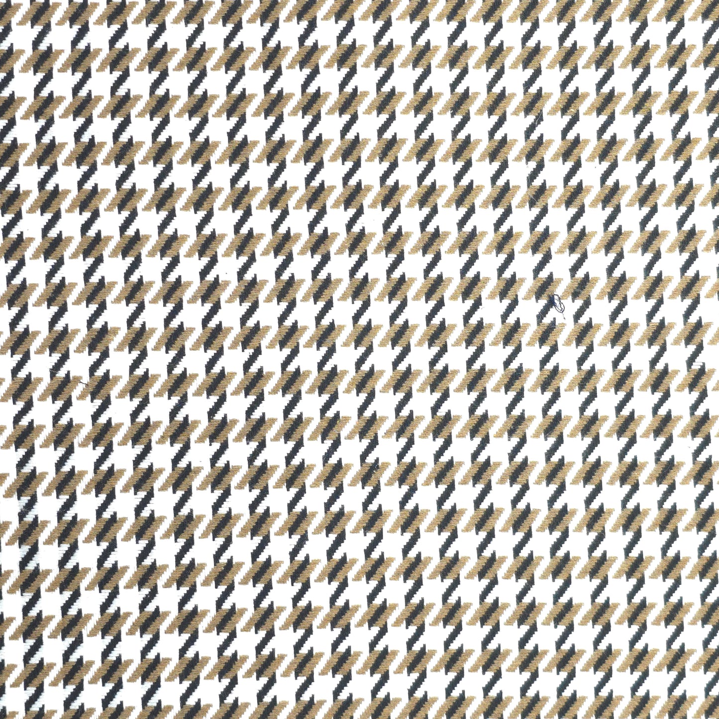 D&J WHITE HOUNDSTOOTH TWEED