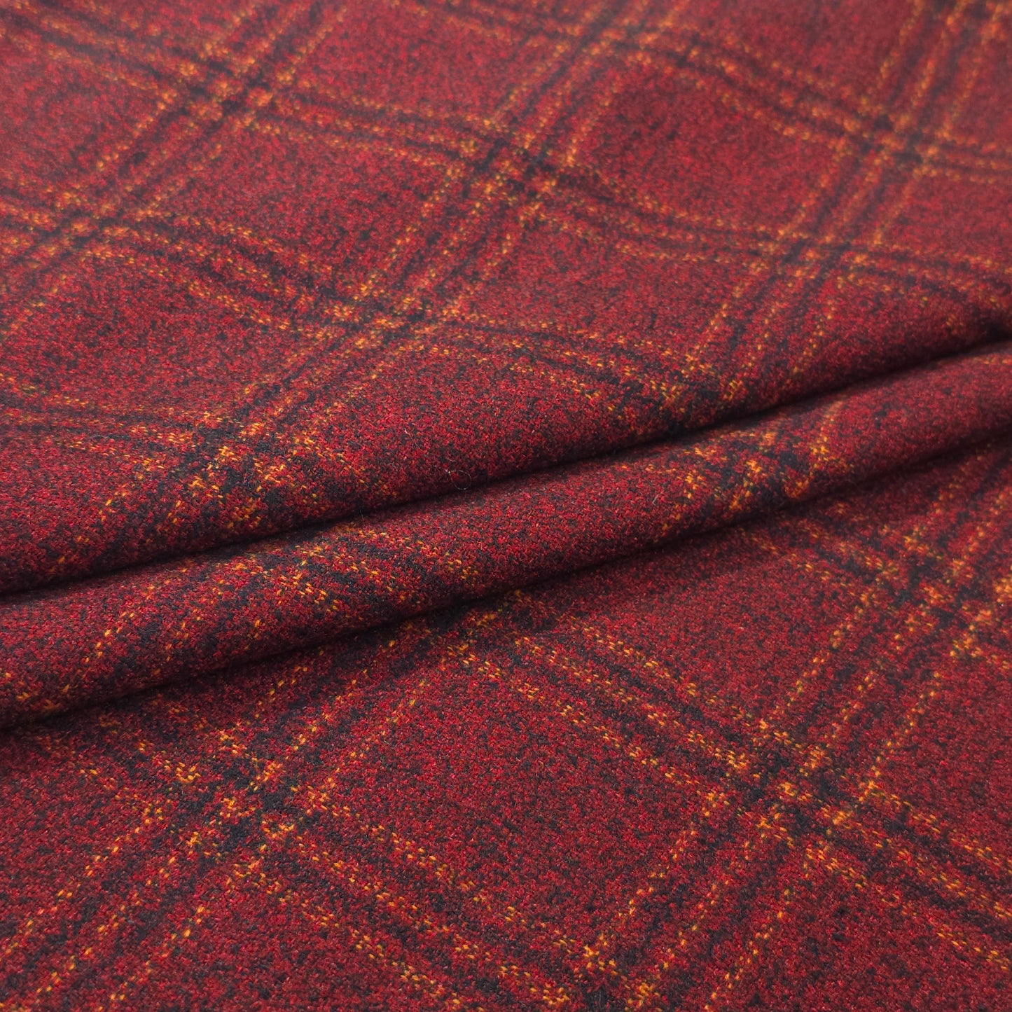D&J RED CHECKS TWEED
