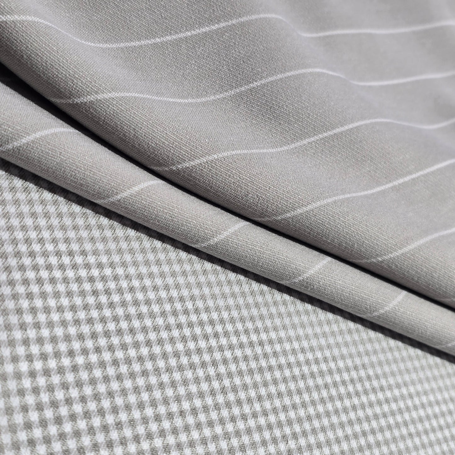 D&J LIGHT GREY 2 SIDE STRIPES & CHECKS SUITING