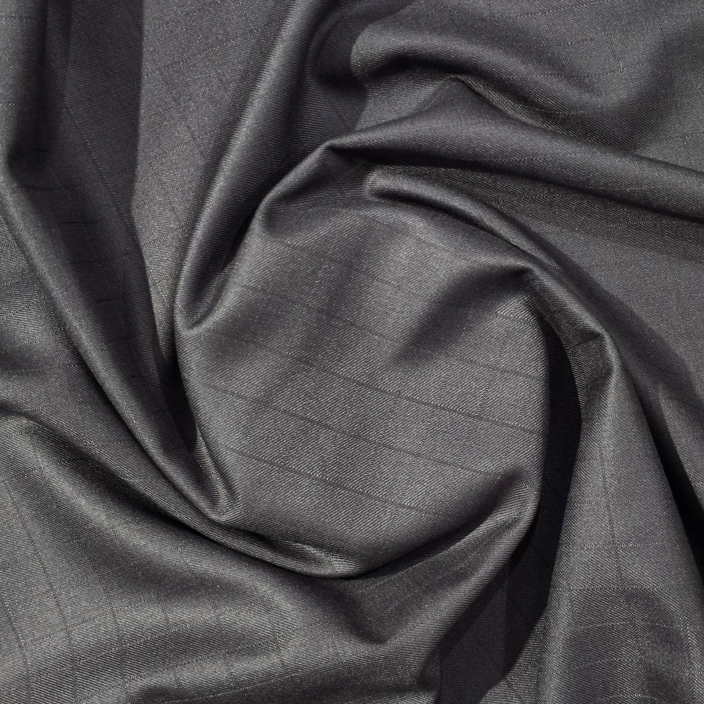 FERRICCIO DEITLO BLACK SELF CHECKES SUITING