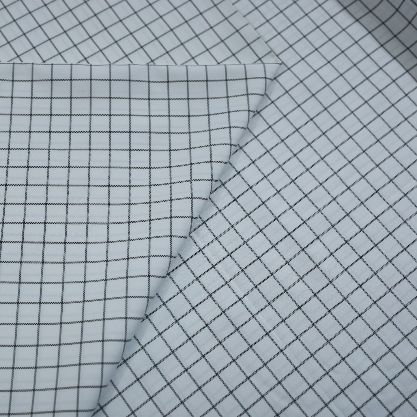 FERRICIO DEITLO PURE COTTON WHITE CHECKS SHIRTING