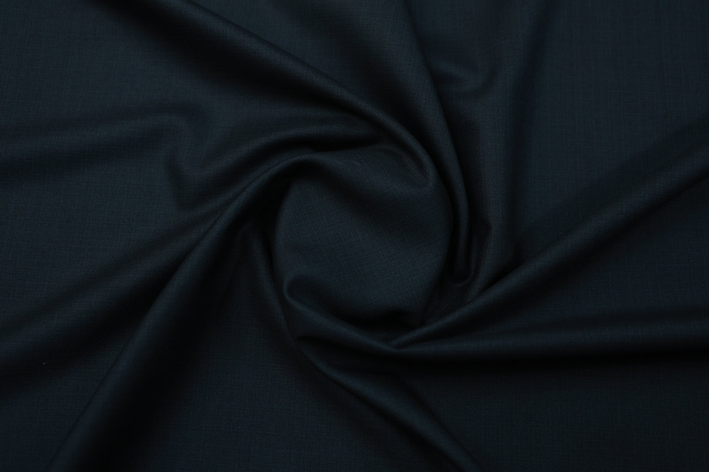 SIYARAM TUSCAN BLACK SELF SUITING