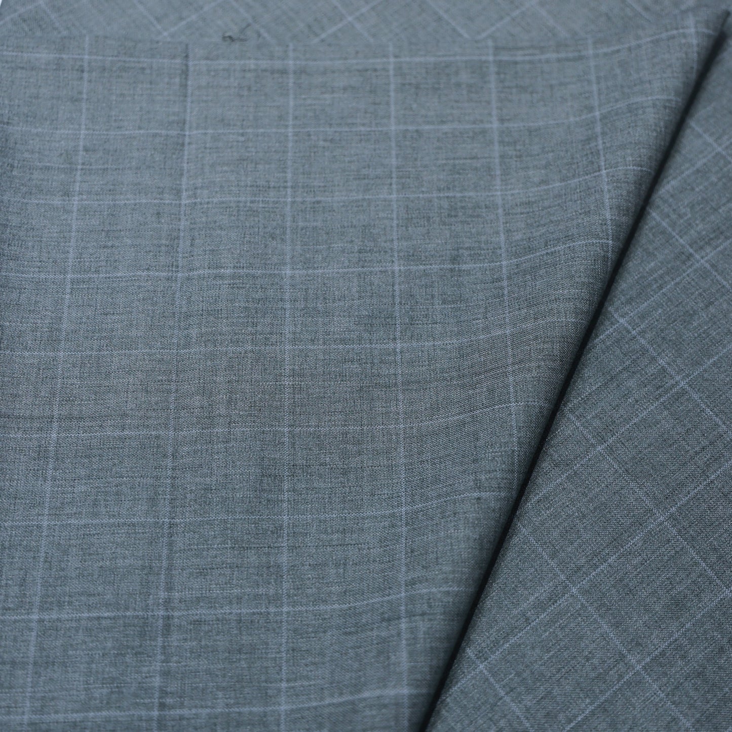 FERRECIO GREY CHECKS SUITING