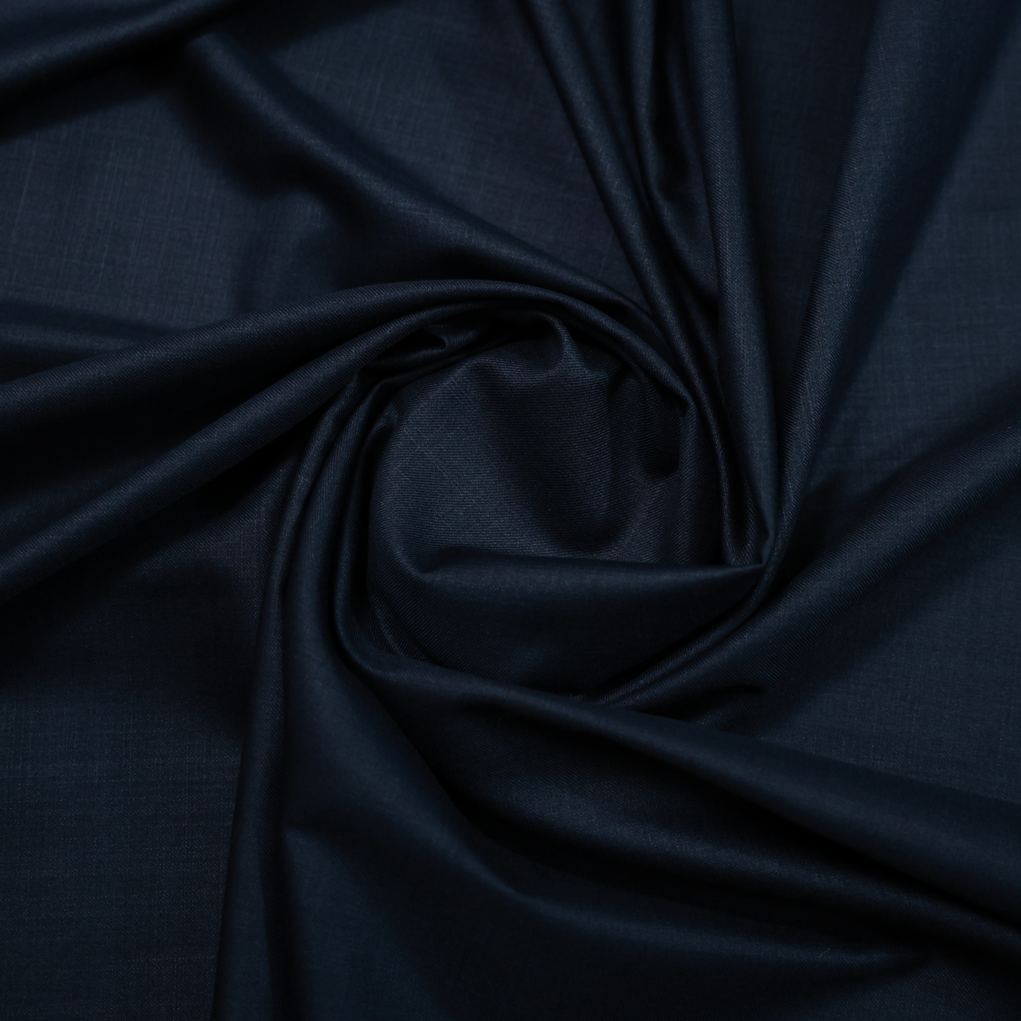 RAYMOND TAURUS NAVY BLUE SUITING