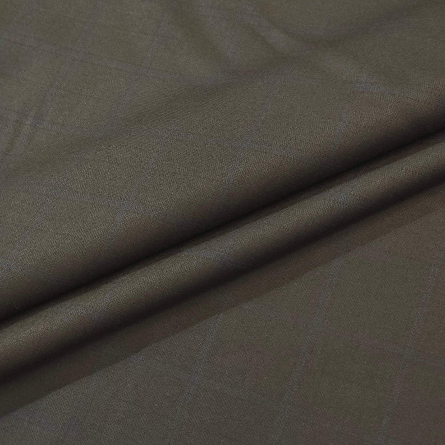 J HAMPSTEAD BROWN SELF CHECKS  SUITING