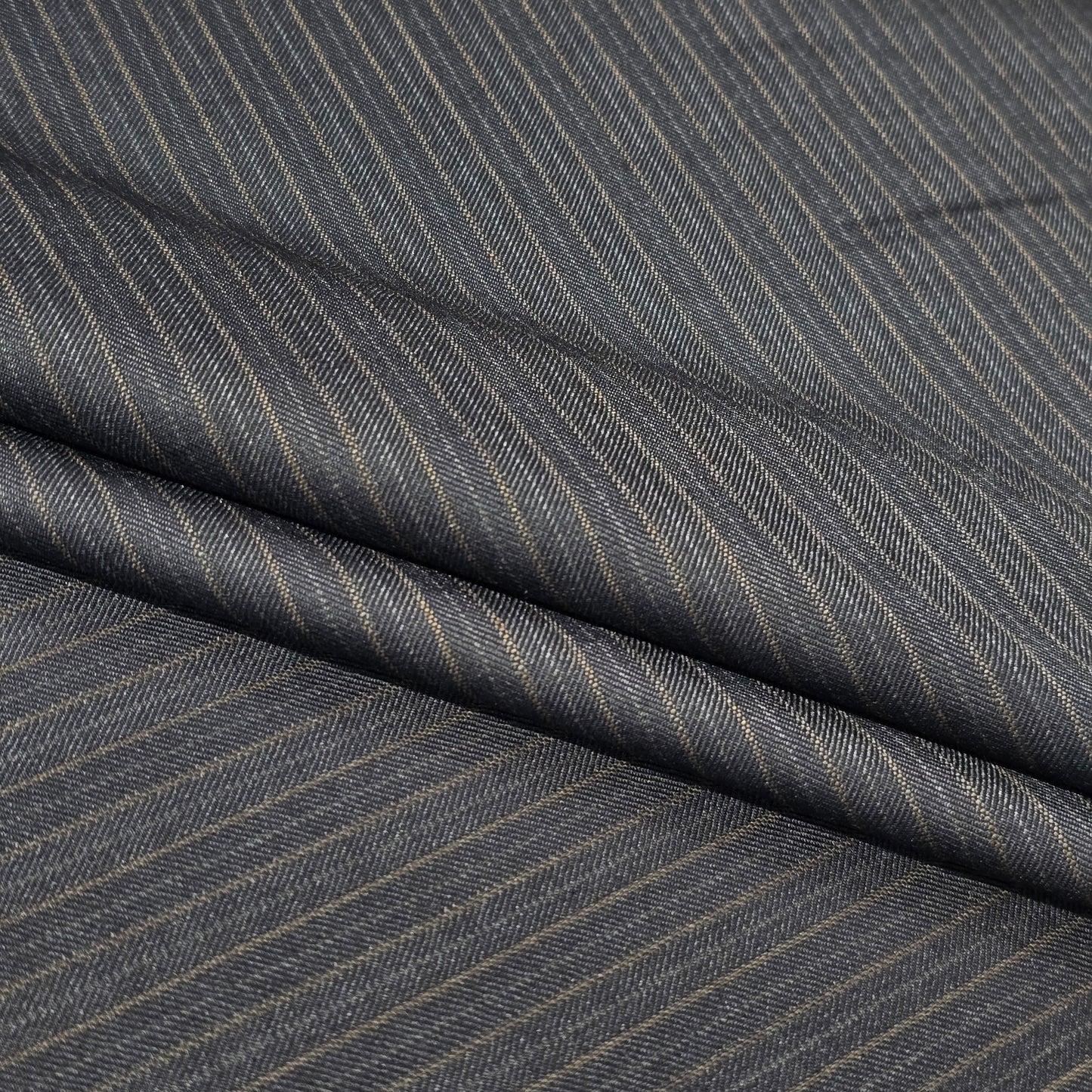 D&J DARK GREY STRIPED BLENDED  SUITING