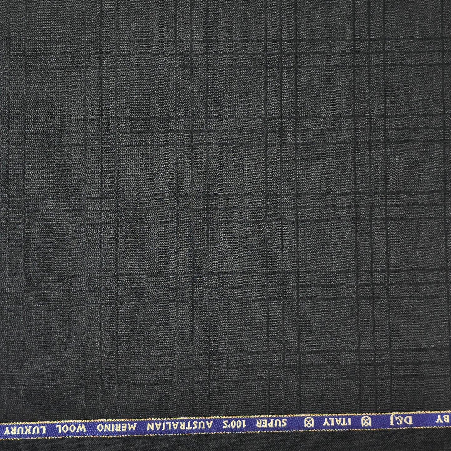 D&J BLACK CHECK WOOL BLENDED SUITING