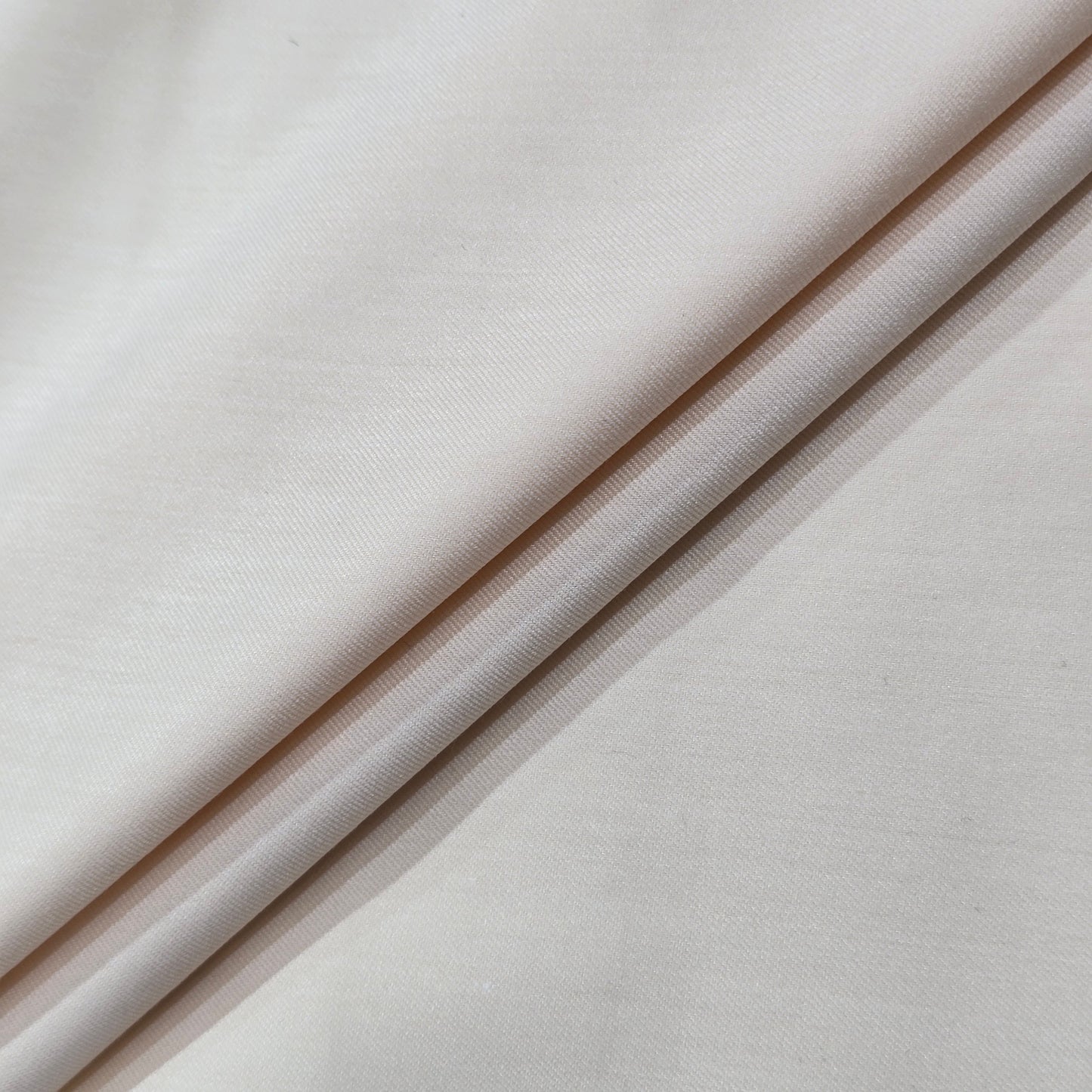 NEMSSIS PEACH PURE COTTON SHIRTING