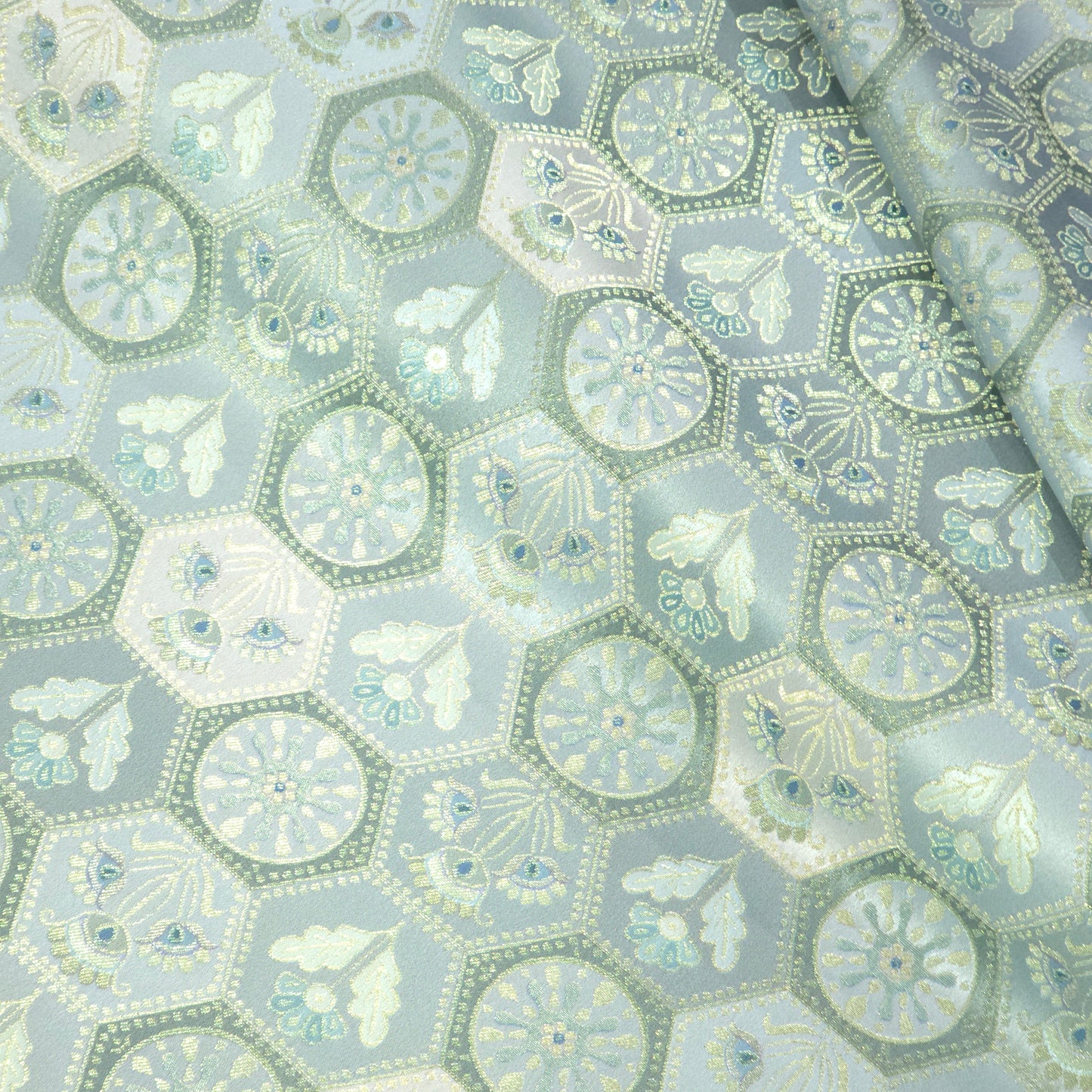 MITVA PISTA JACQUARD FABRIC