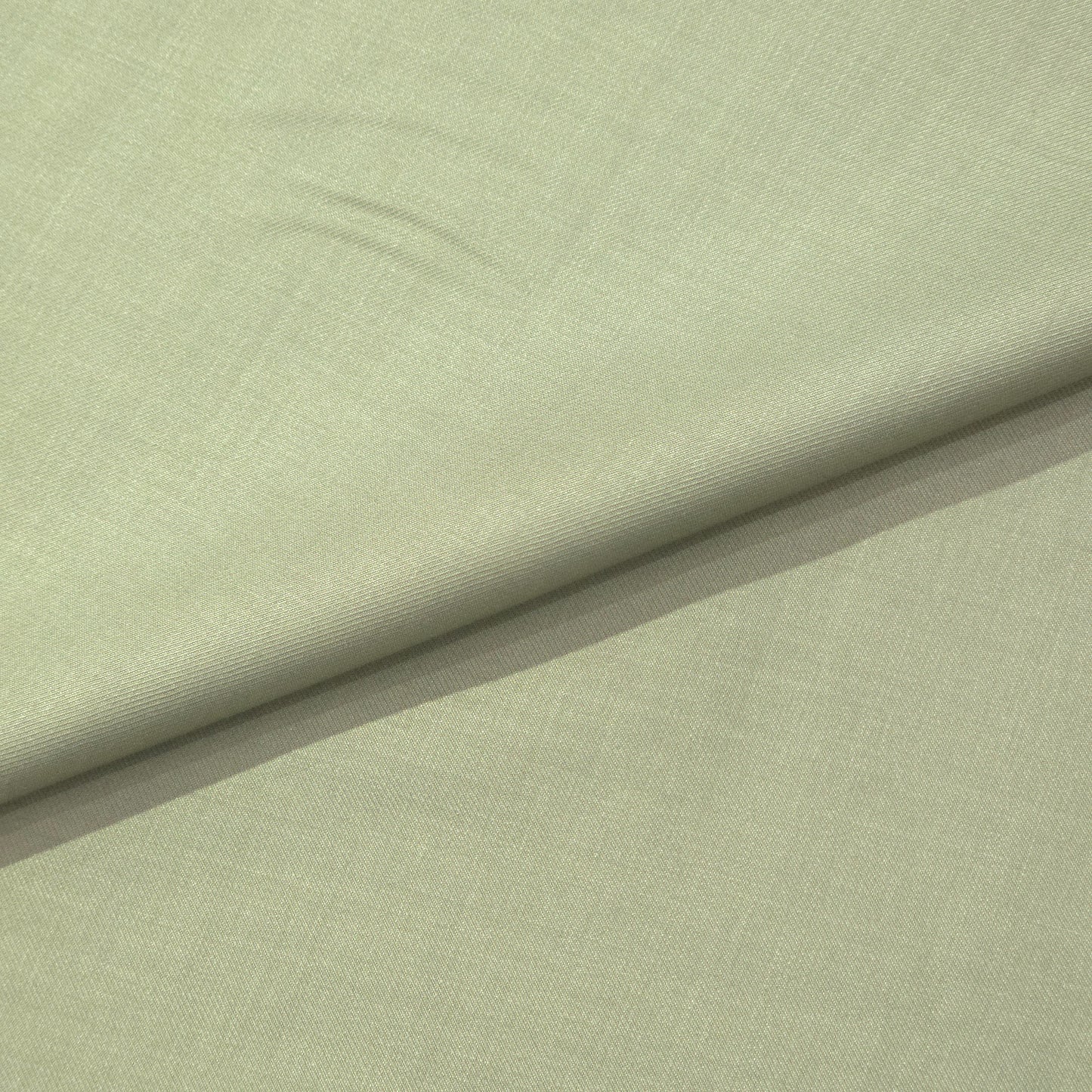 ABSOLUTO PISTA GREEN SUITING