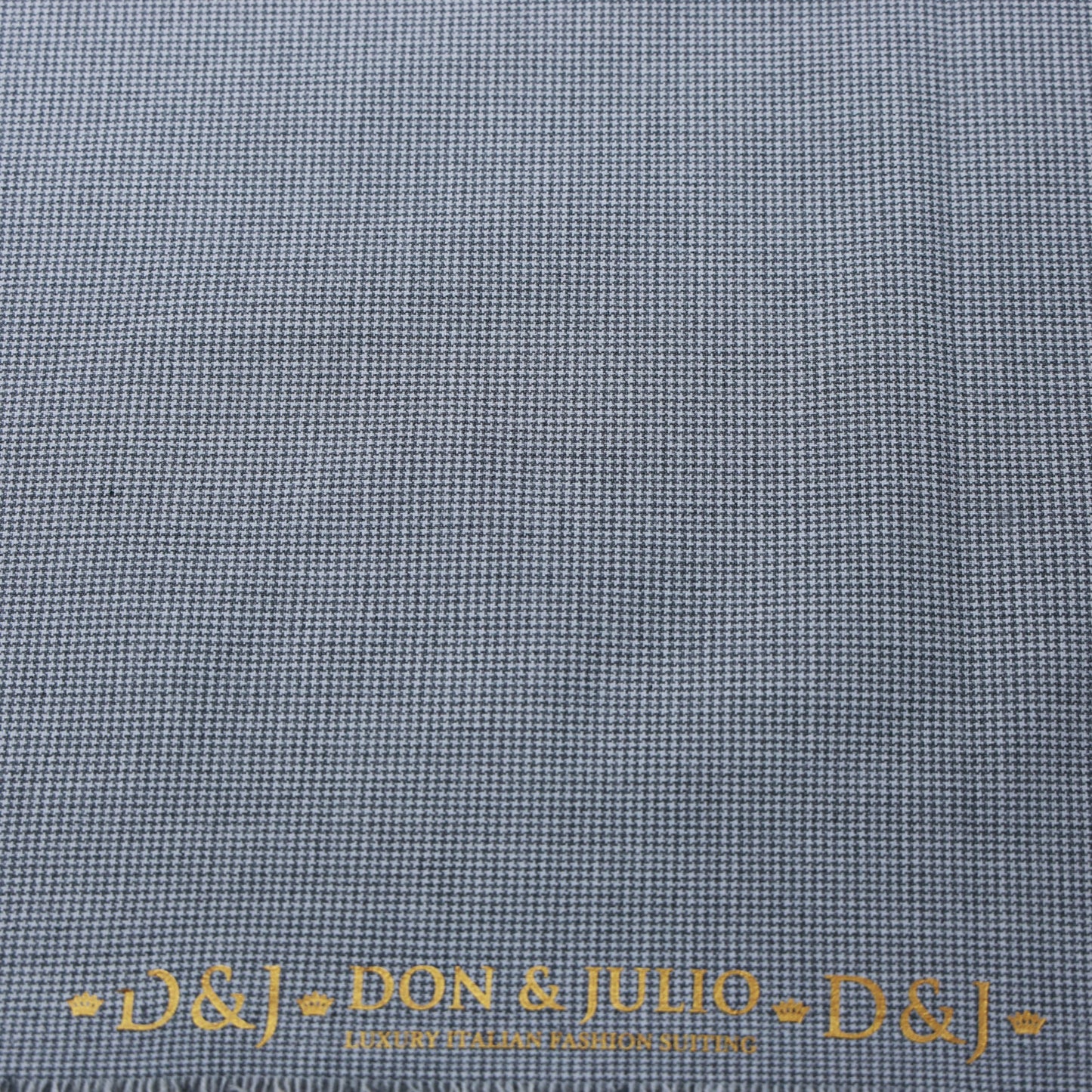 D&J LYCRA GREY TEXTURE SUITING