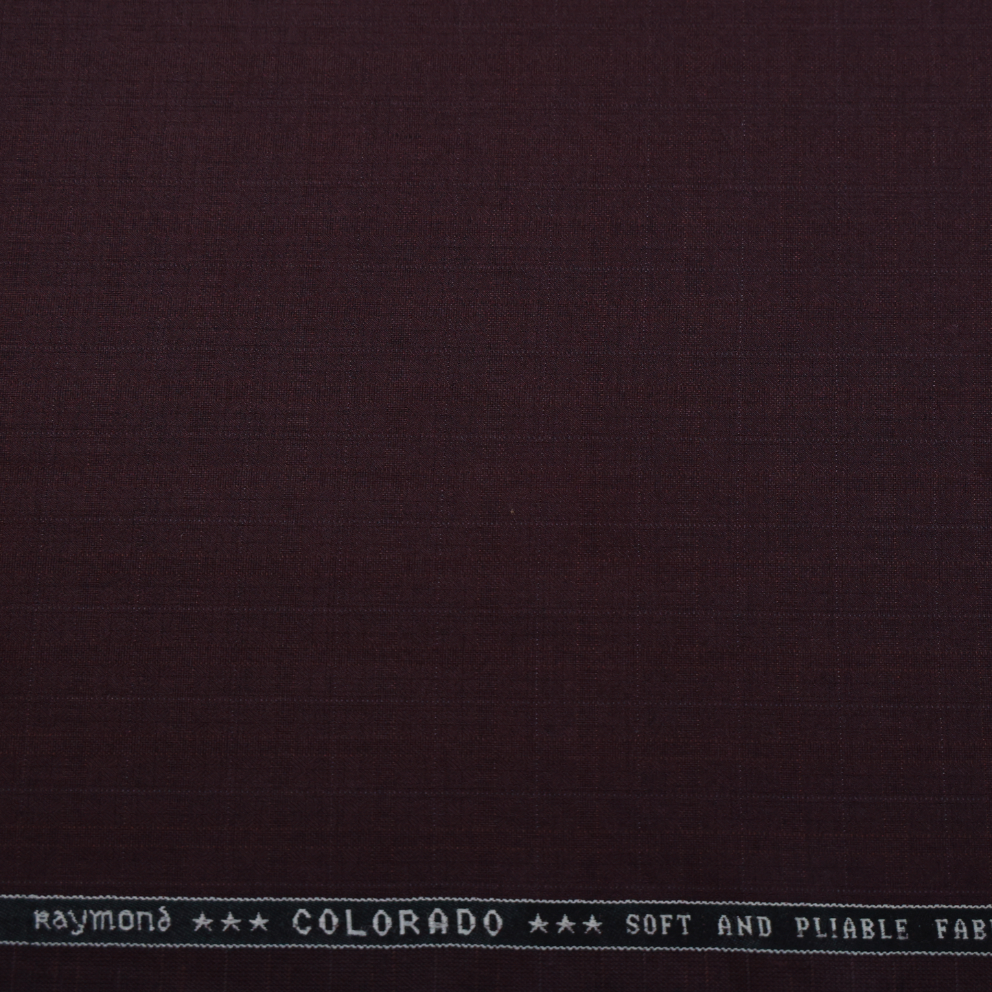 RAYMOND COLORADO WINECHECKS SUITING
