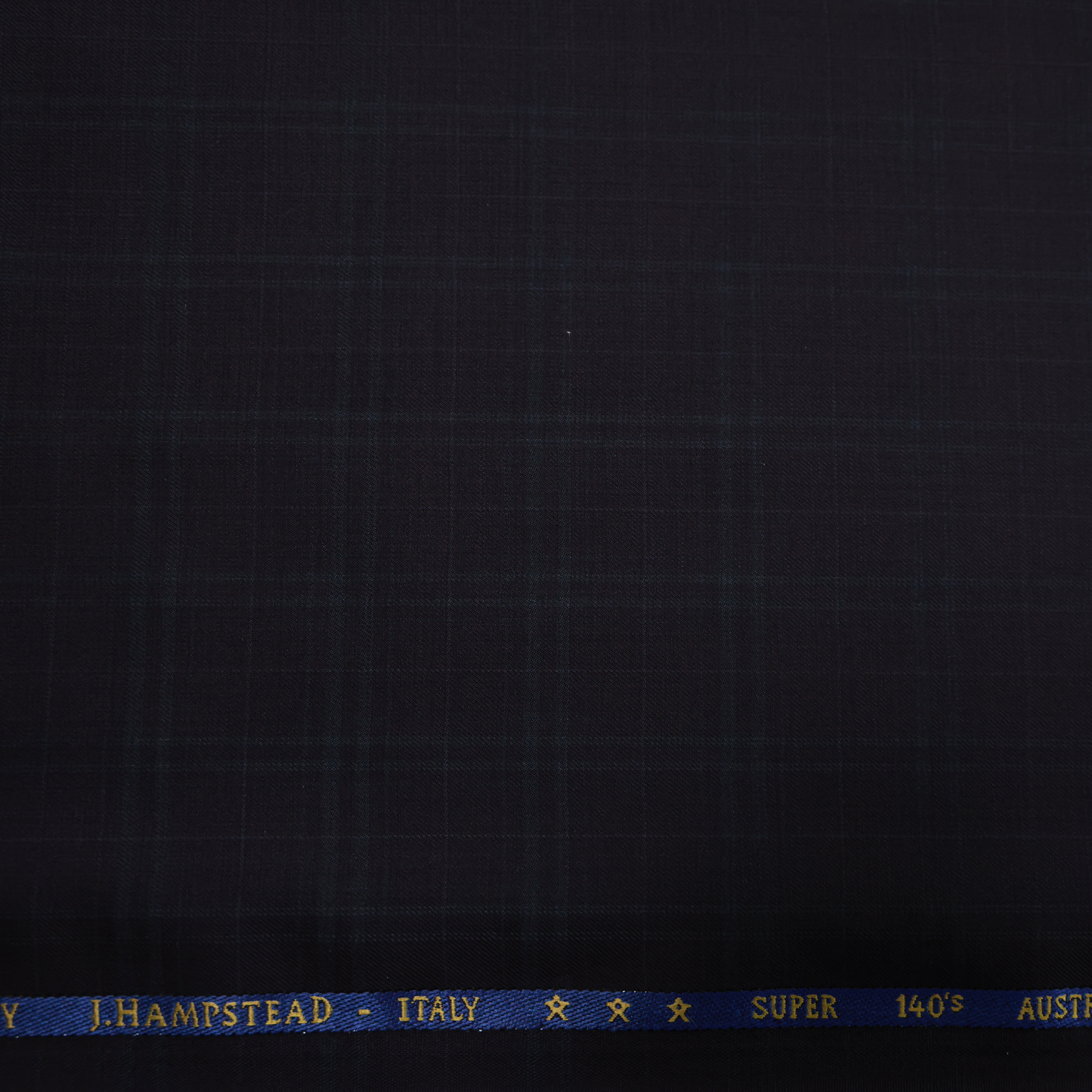 J HAMPSTEAD WOOL BLENDED WINE CHECKS SUITING