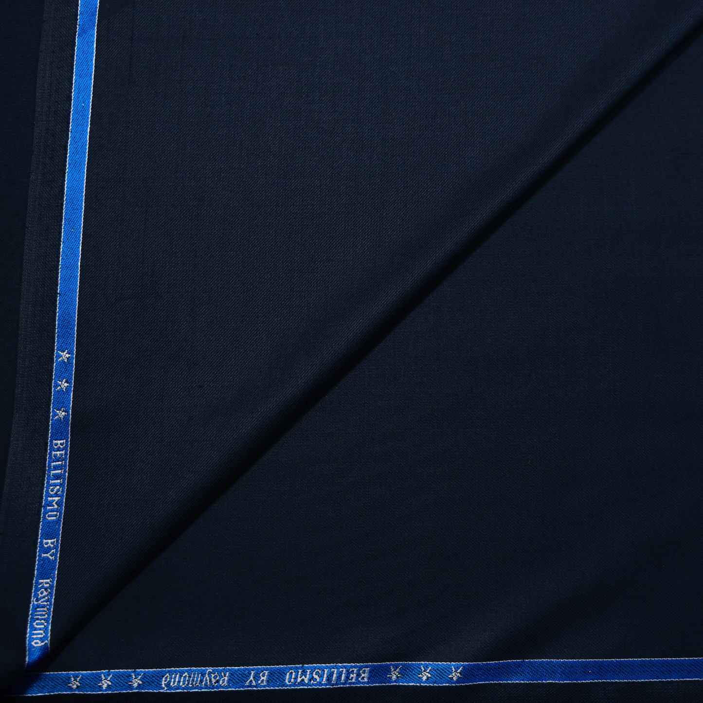 RAYMOND BELLISSMO NAVY BLUE SUITING