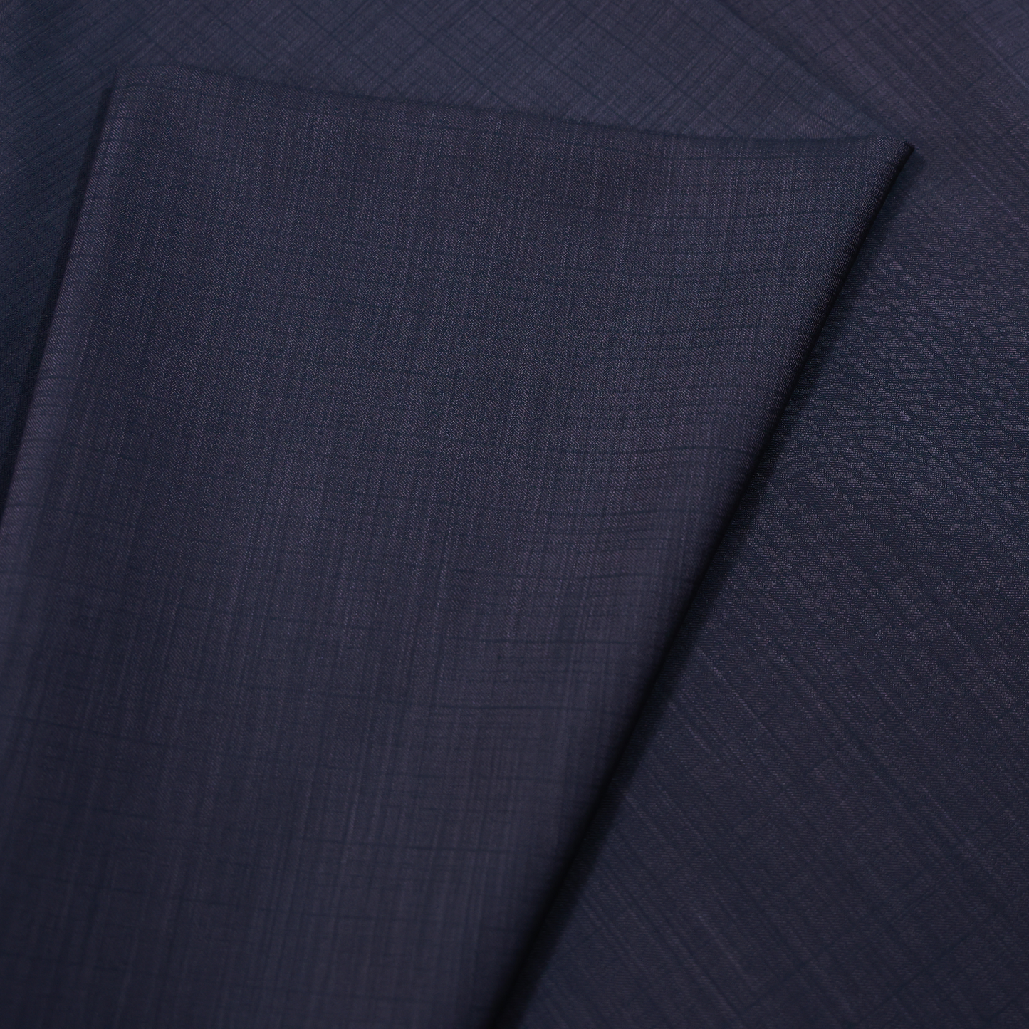 ABSOLUTO WINE CHECKS SUITING