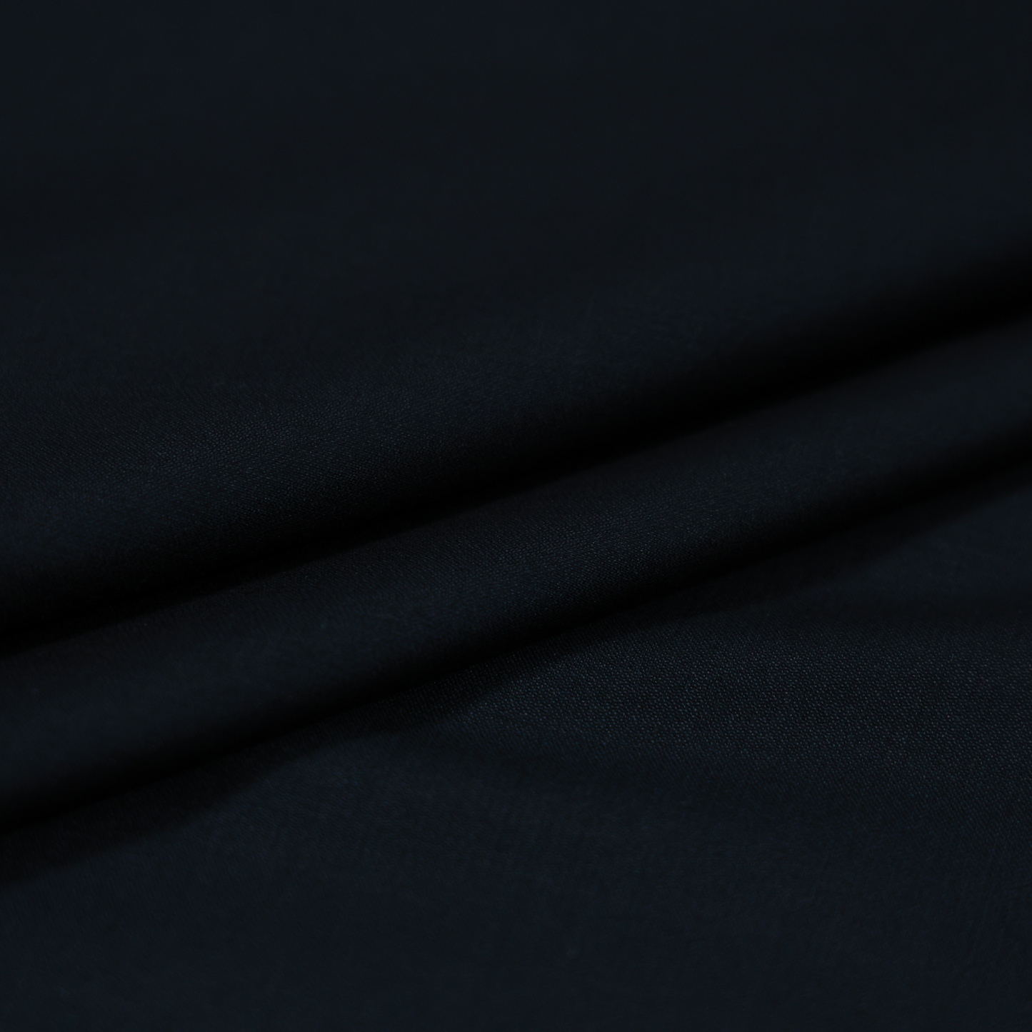 J HAMPSTEAD WOOL BLENDED BLACK SUITING