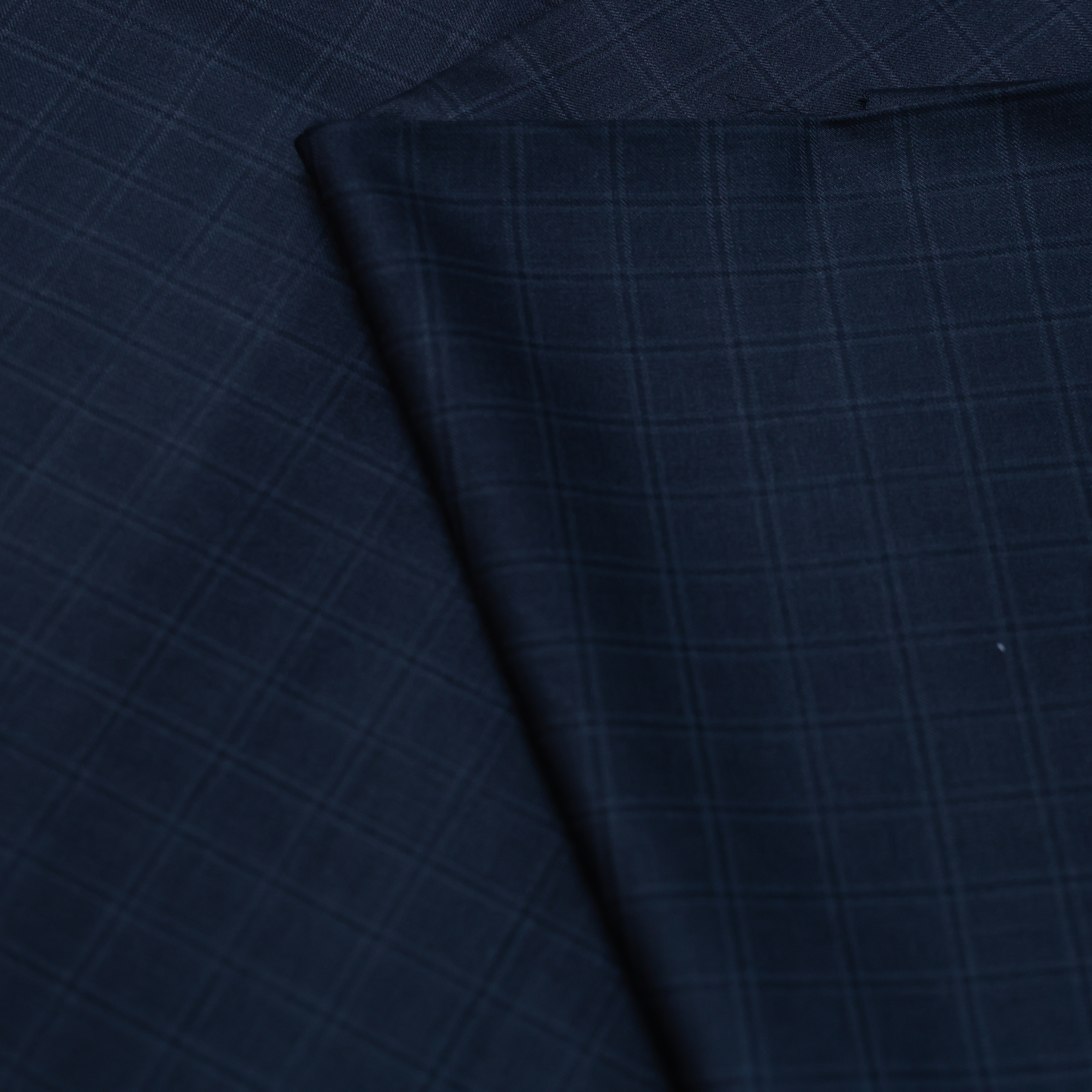 ABSOLUTO GREY CHECKS SUITING