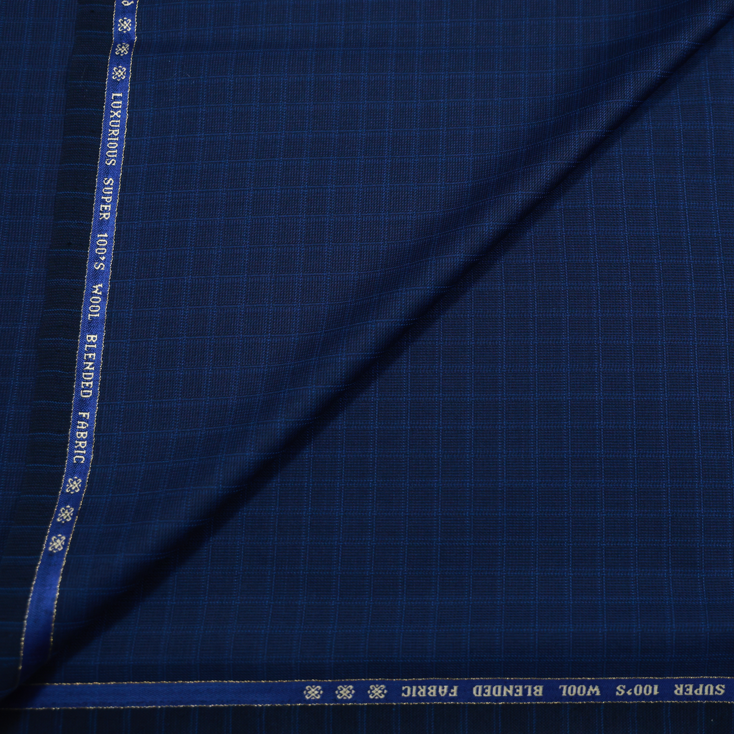 RAYMOND CARIMANTE WOOL BLENDED BLUE CHECKS SUITING