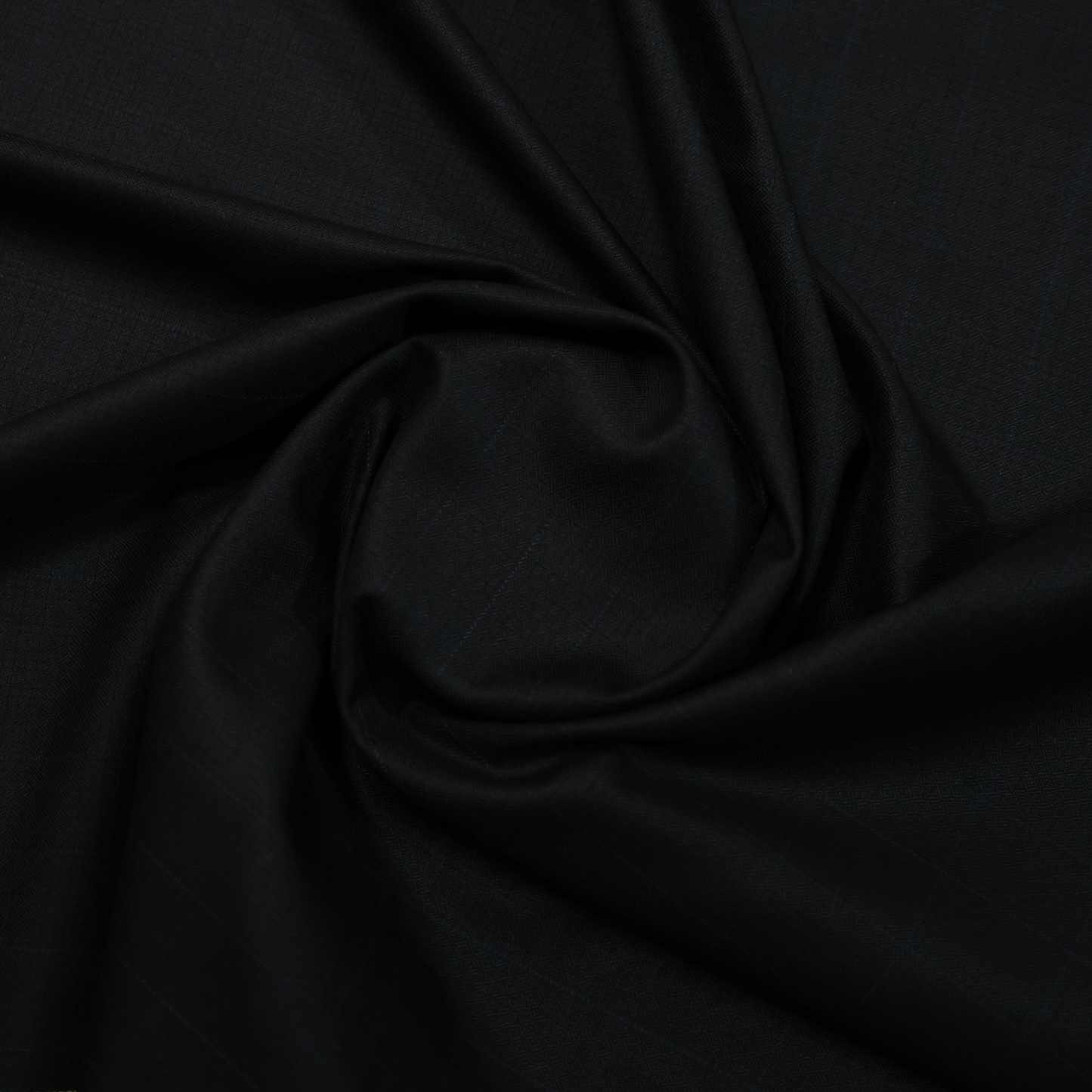 RAYMOND SUPREMO WOOL BLENDED BLACK TEXTURE CHECKS SUITING