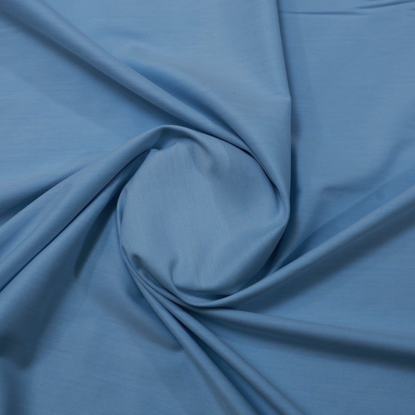 FERRICIO DEITLO ANTIWRINKLE SKY BLUE SHIRTING