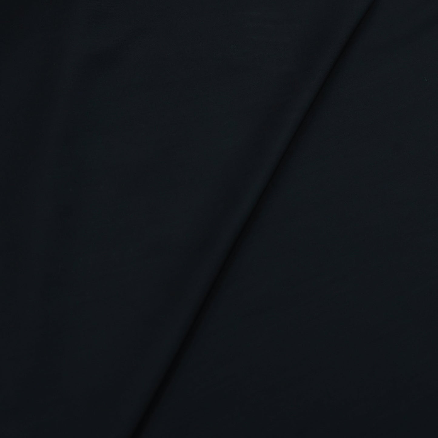 D&J ANTI WRINKLE BLACK SHIRTING