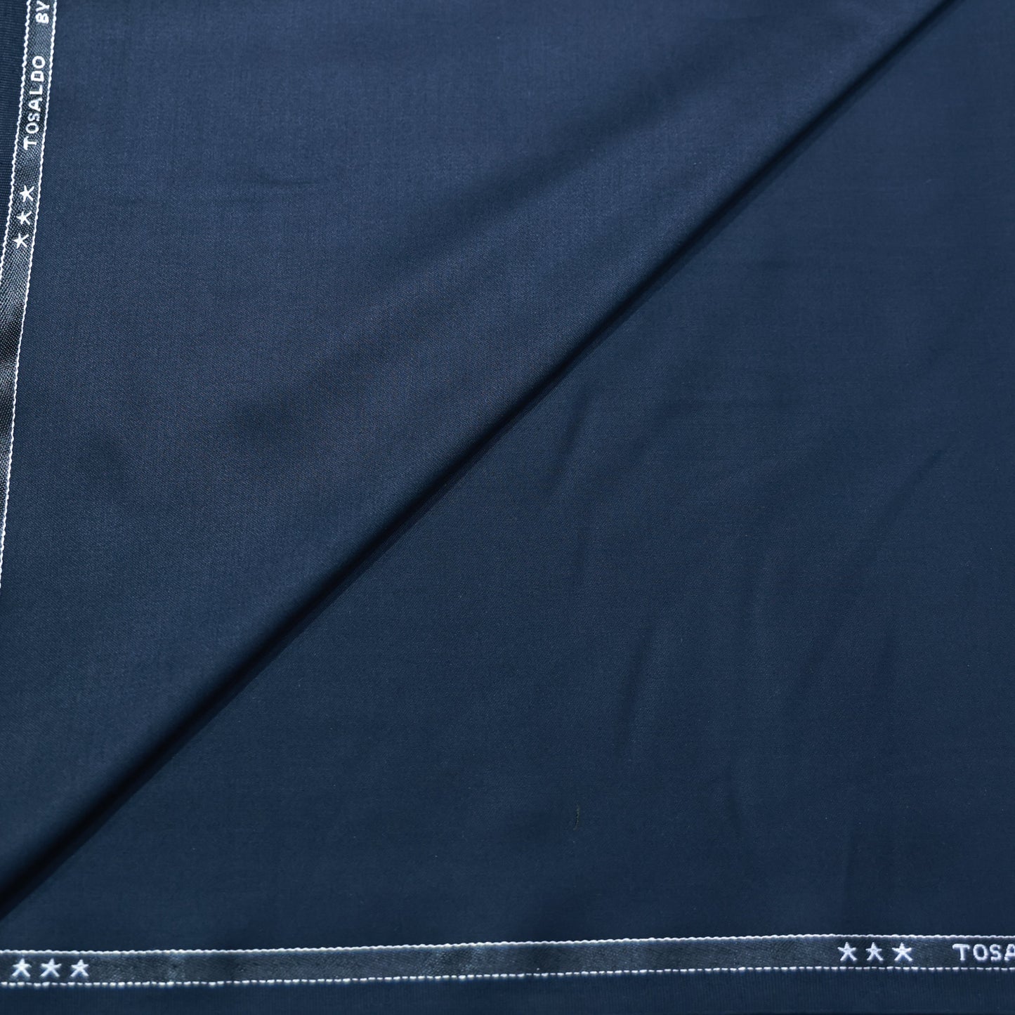 RAYMOND TOSALDO NAVY BLUE SUITING