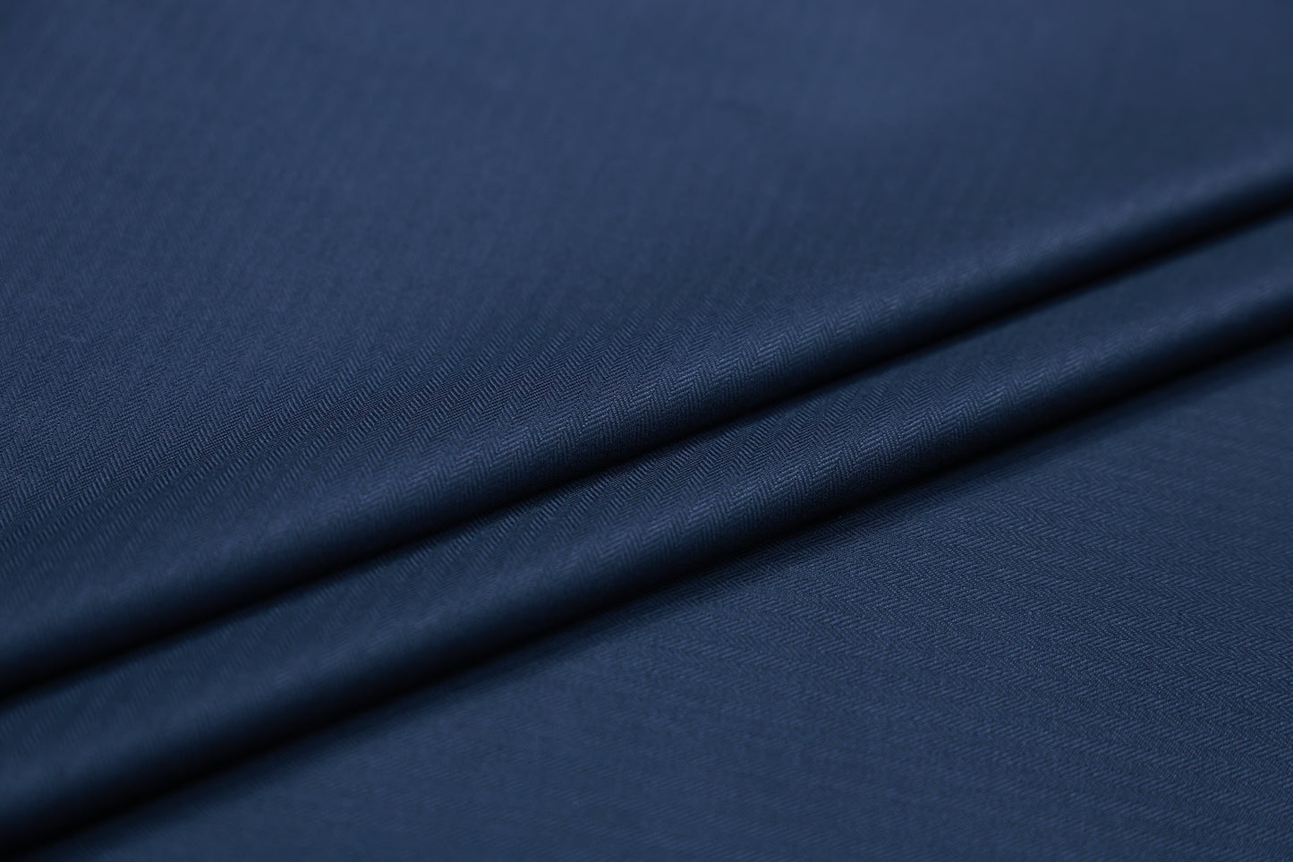 RAYMOND LA BERROS NAVY BLUE SELF WOOL BLENDED SUITING