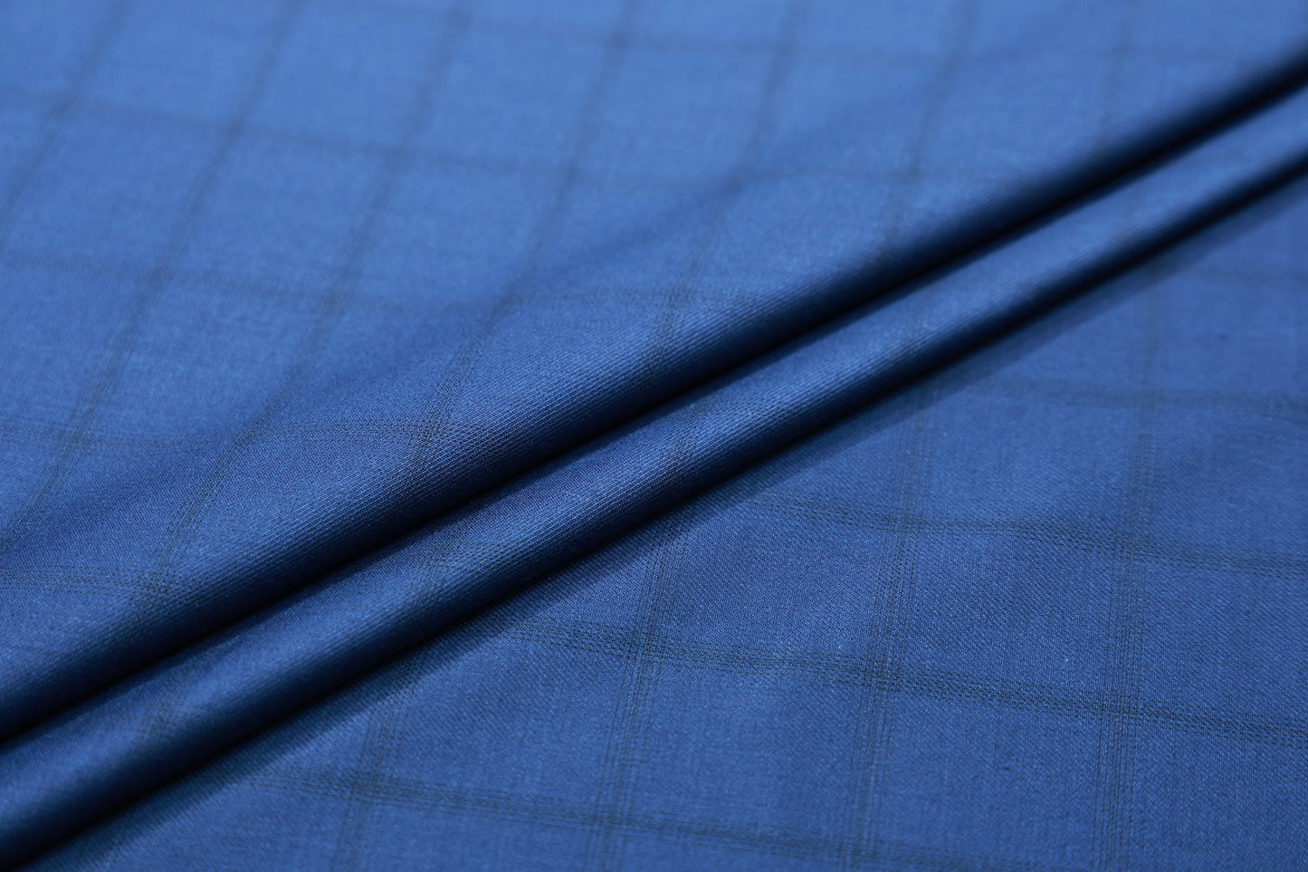 RAYMOND ESPERANZA BLUE CHECK SUITING