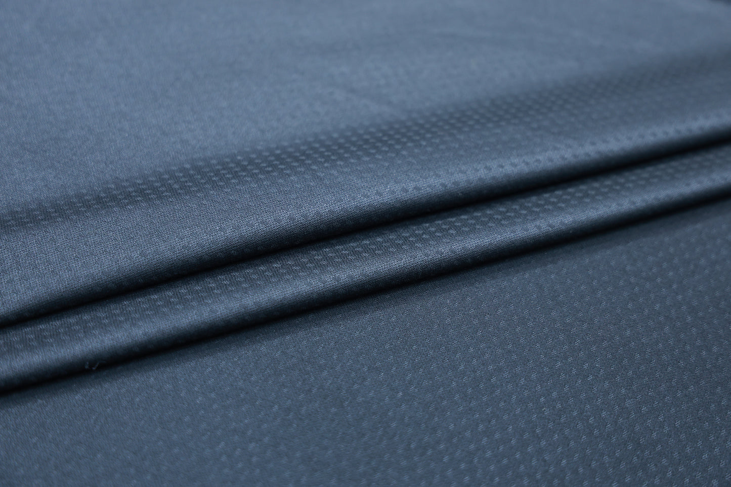 RAYMOND BELLISMO TEXTURE BLACK SUITING