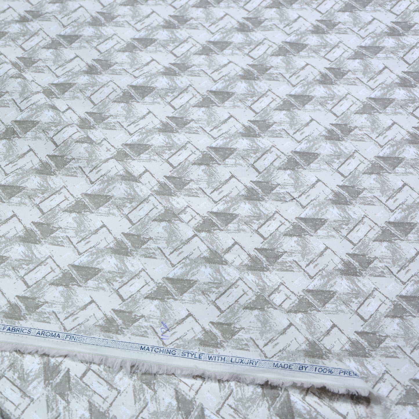 MAFTHLAL PURE COTTON FAWN PRINTED SHIRTING