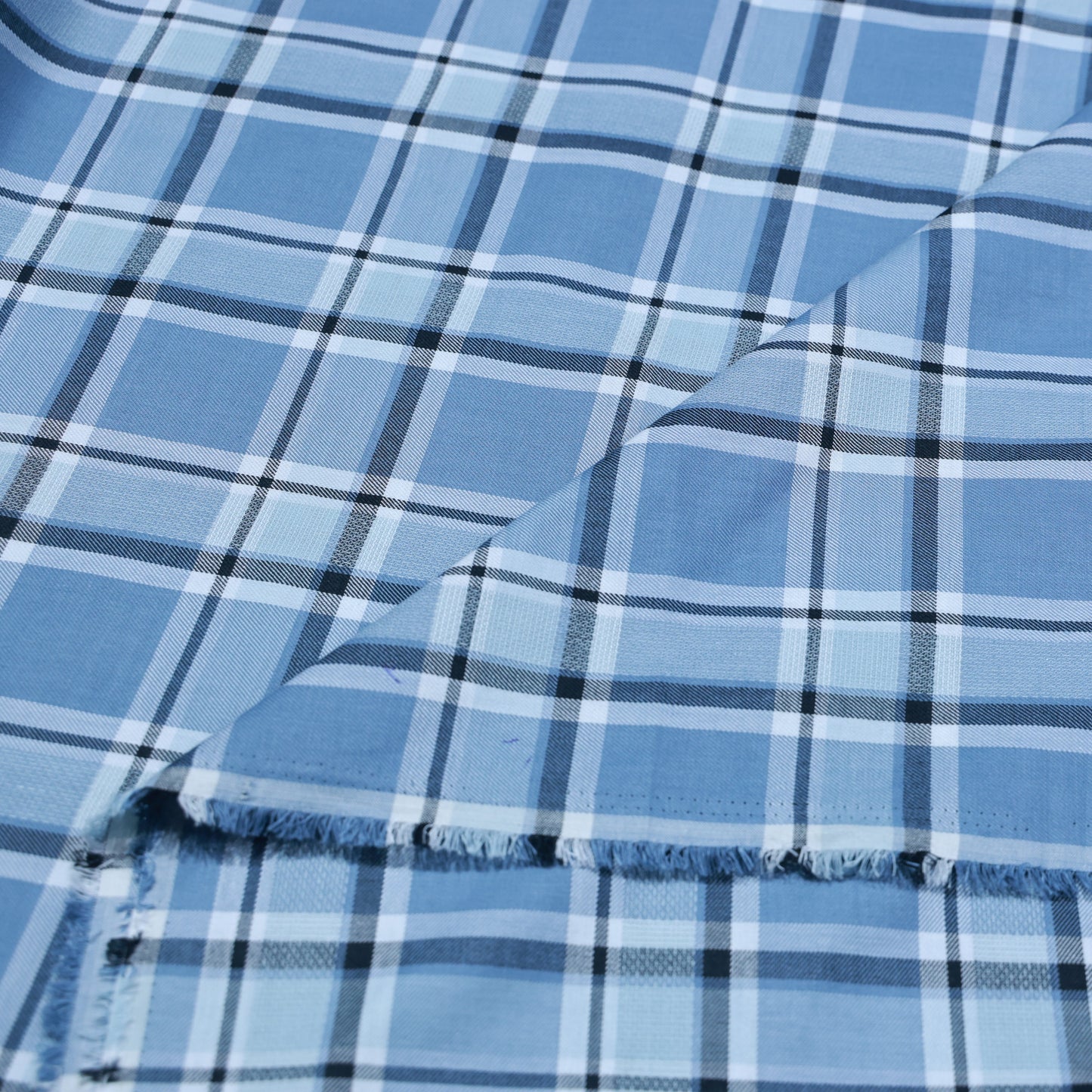 FERRICIO DEITLO PURE COTTON GREY CHECK SHIRTING