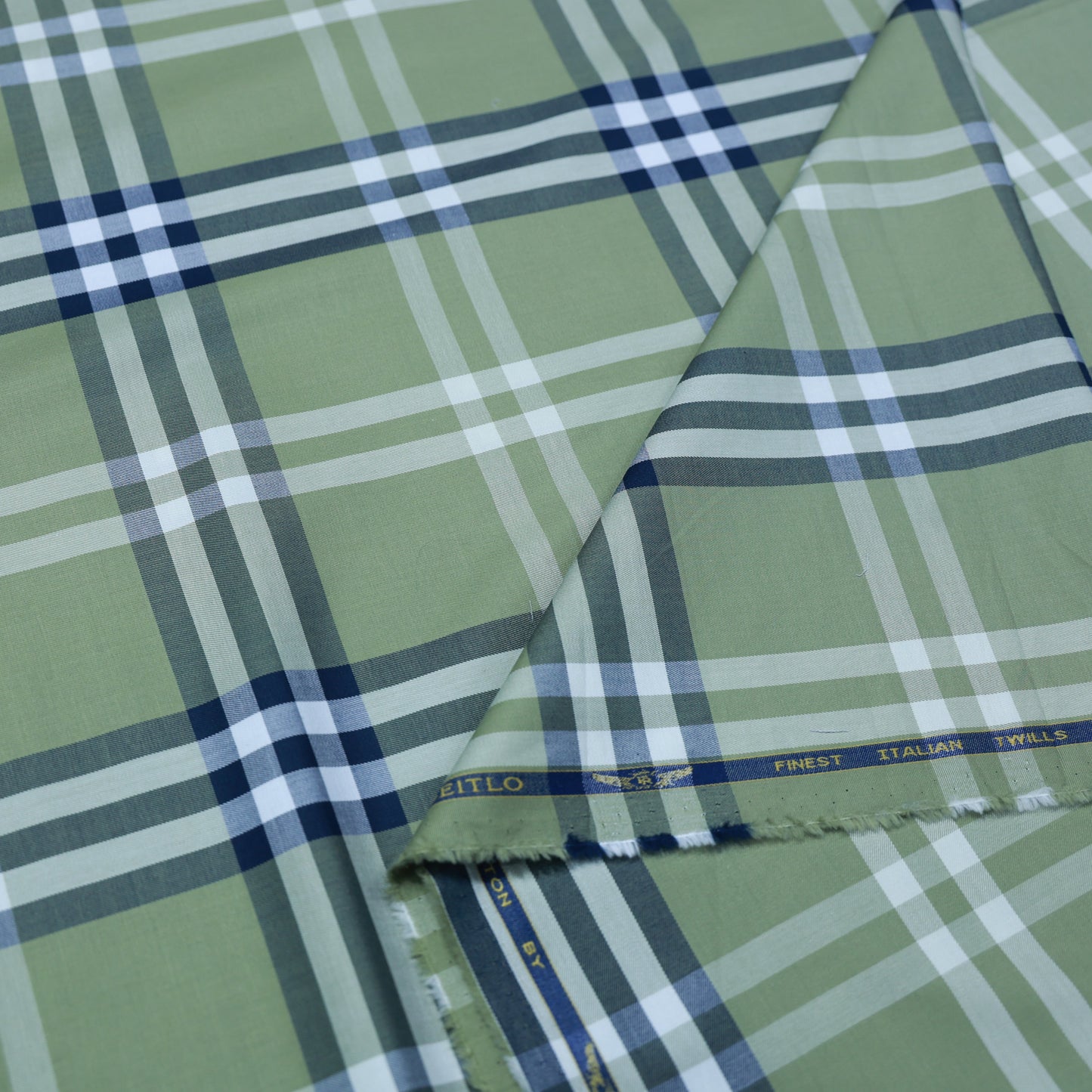 FERRICIO DEITLO PURE COTTON GREEN BURBERRY CHECK SHIRTING