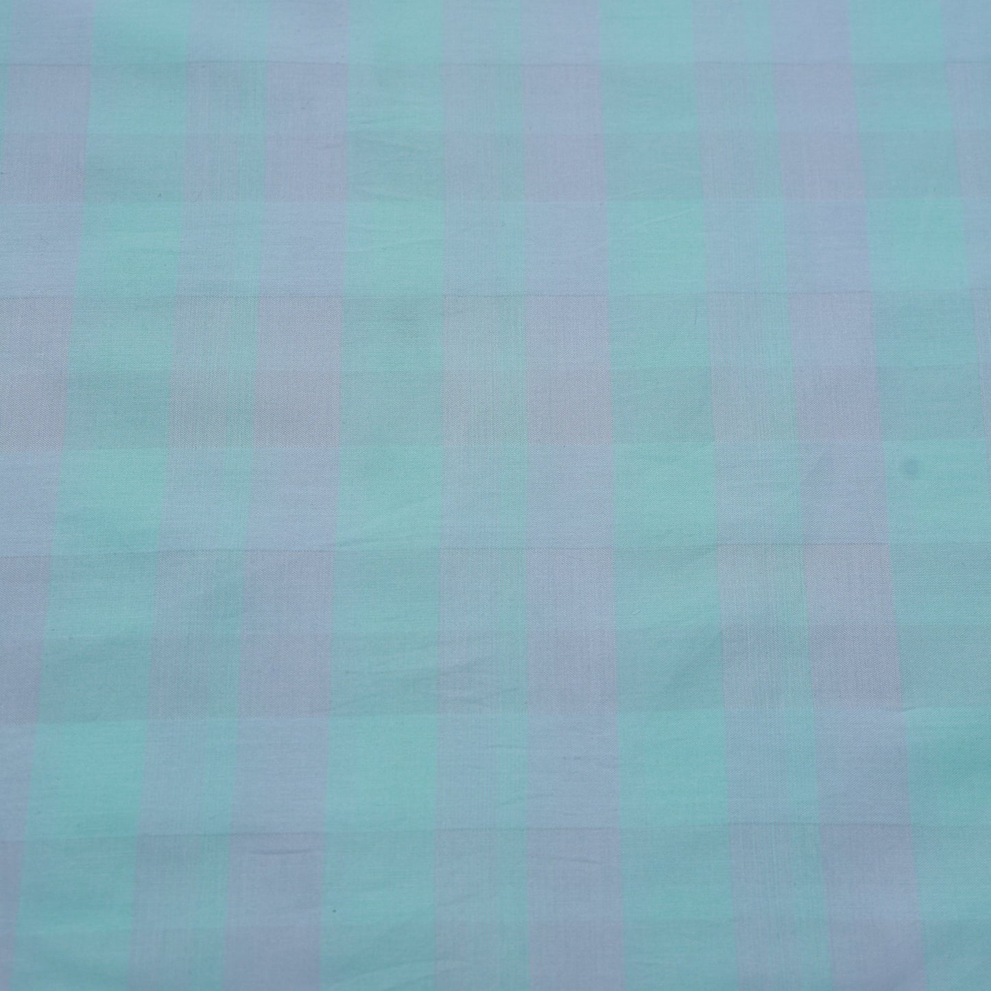 LUTHAI SUPIMA COTTON PISTA CHECKS SHIRTING