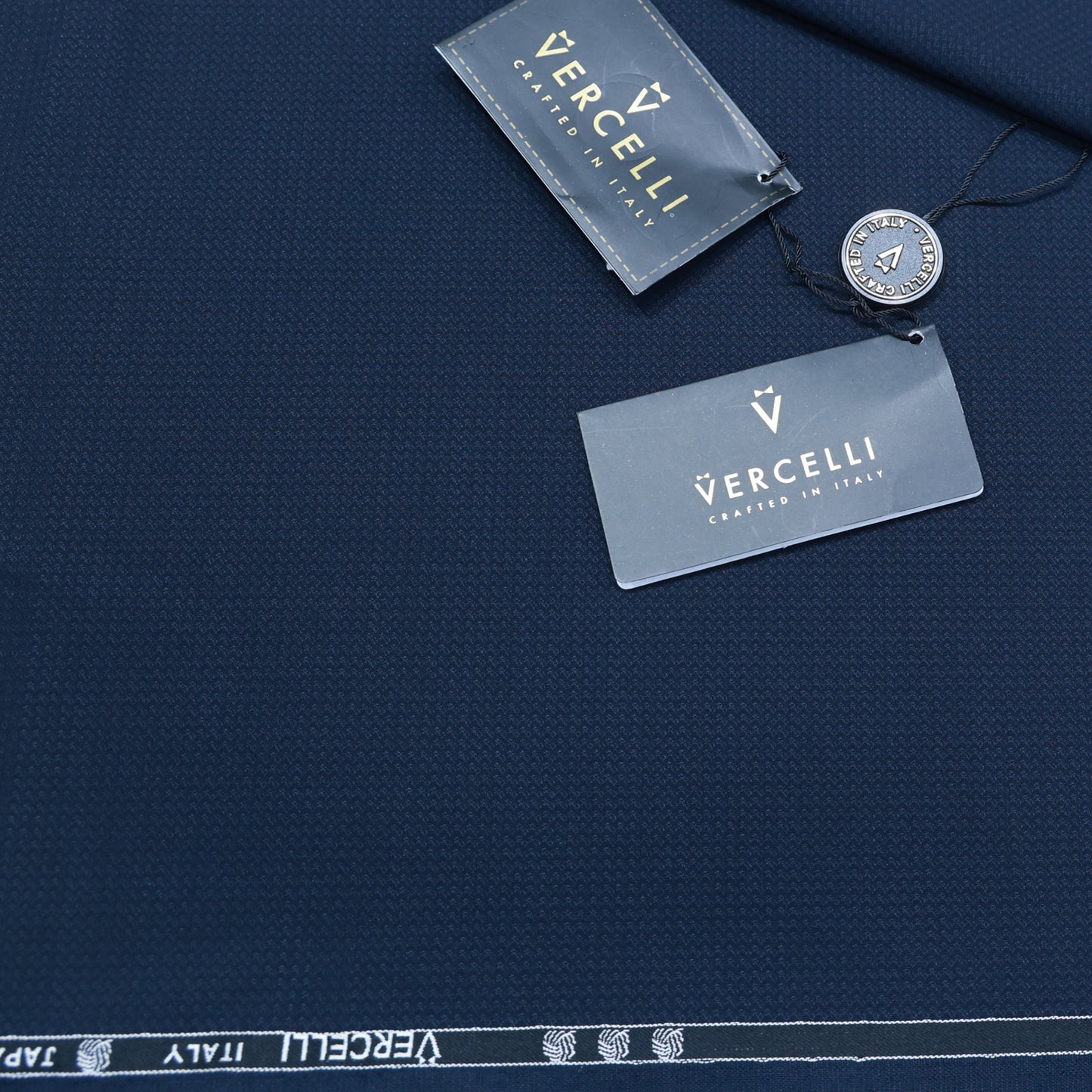 VERCELLI TEXTURE NAVY BLUE WOOL BLENDED  SUITING