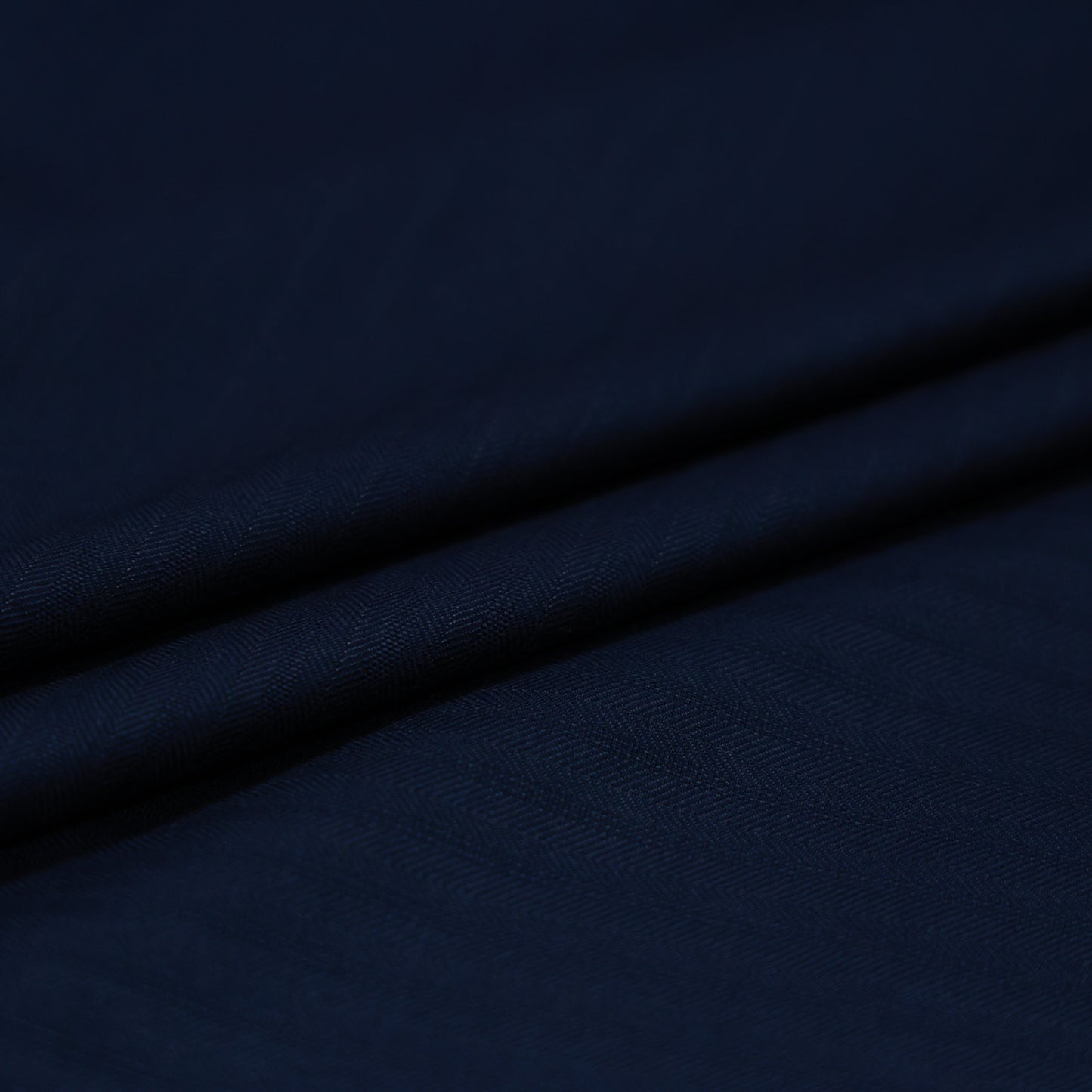 RAYMOND ECONYL WOOL BLENDED BLUE SELF STRIPE SUITING