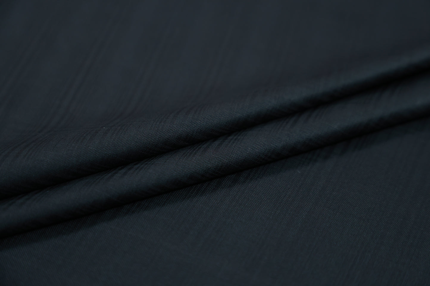 RAYMOND COLORADO BLACK CHECKS SUITING