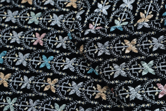 MUTLICOLORED EMBROIDERED VELVET WITH BLACK BASE