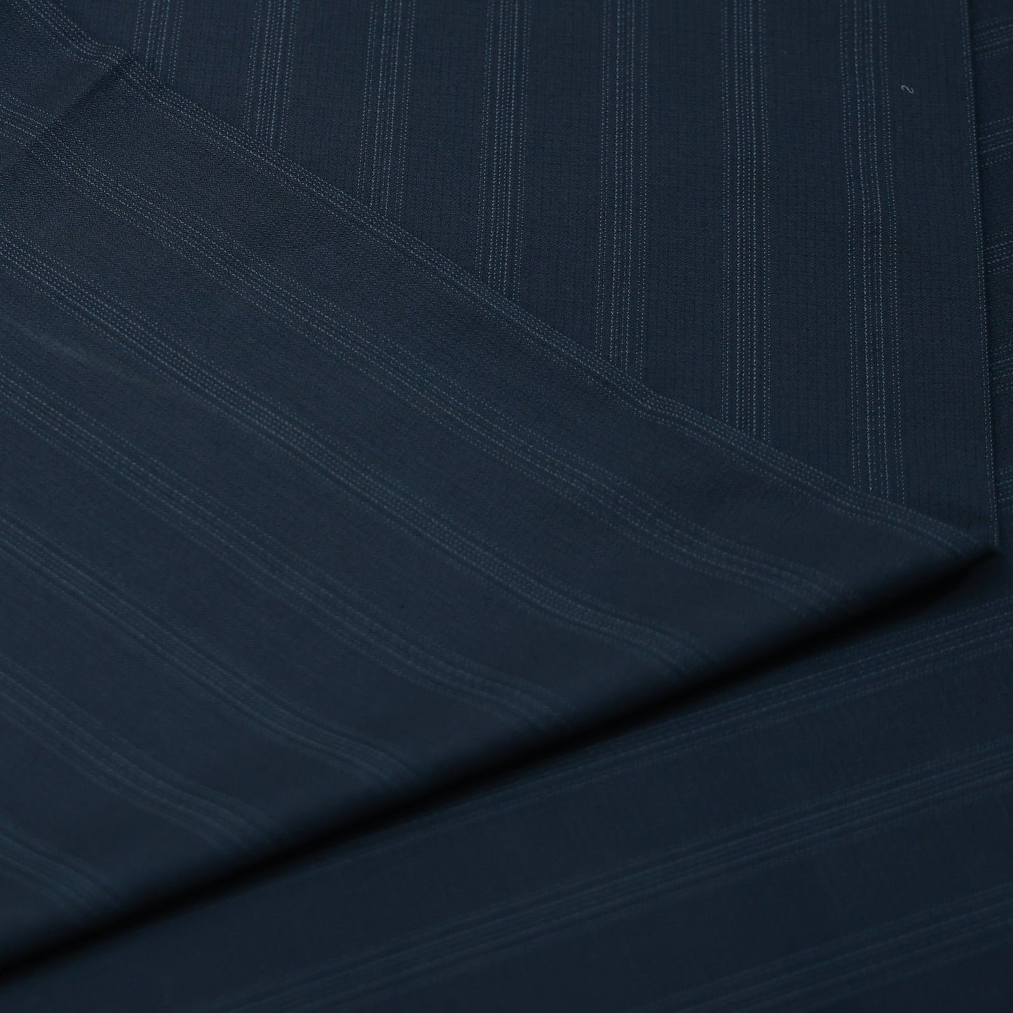 D&J 6501 TEXTURE STRIPS NAVY BLUE SUITING