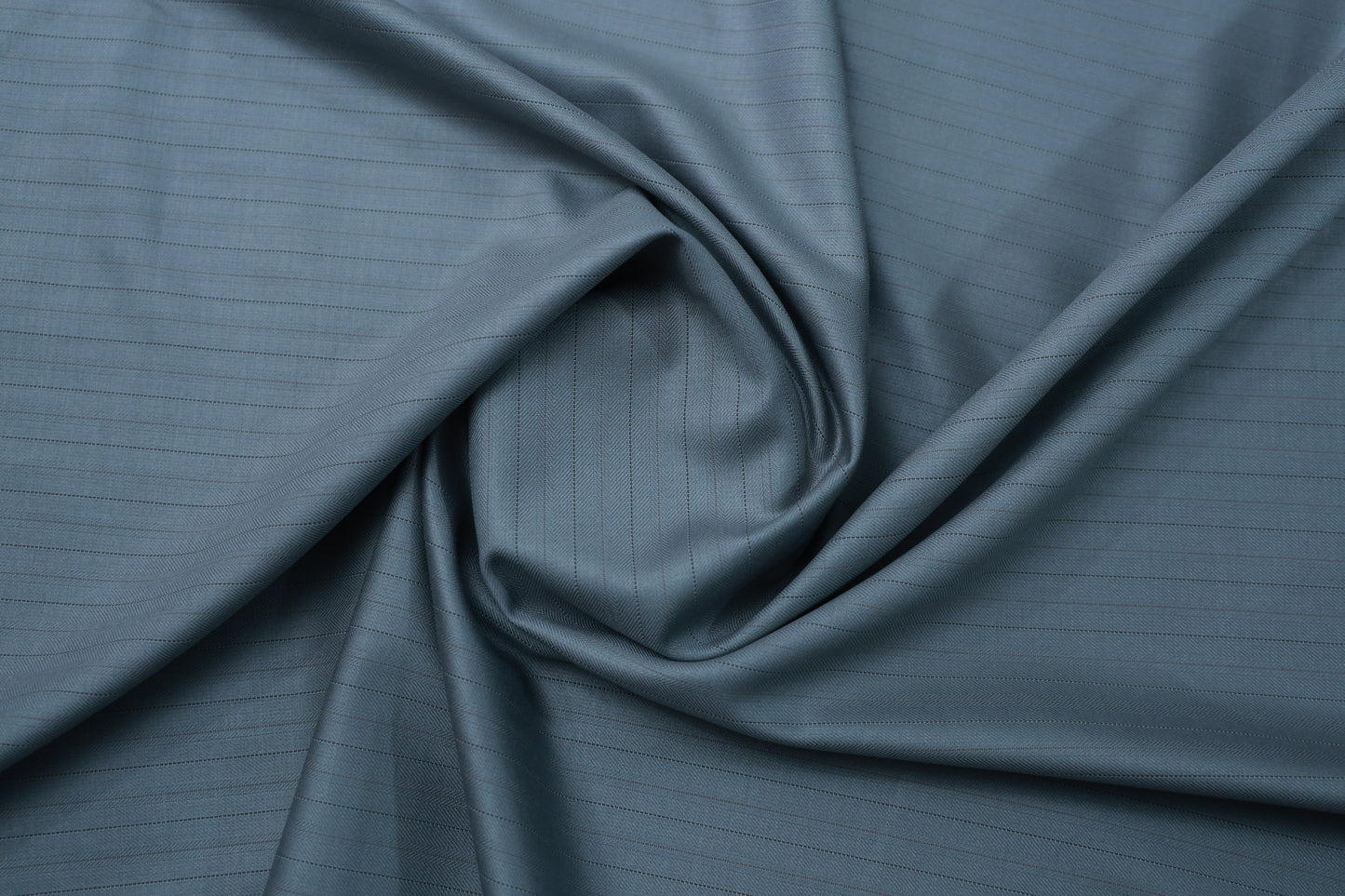 D&J 6648 GREY STRIPS SUITING