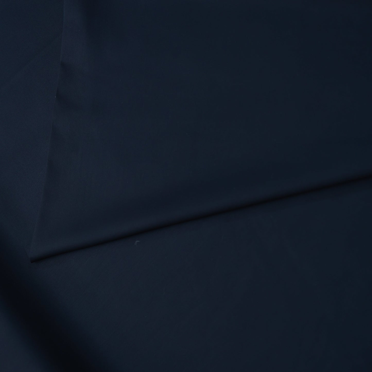 FERRICIO DEITLO NAVY BLUE SUITING