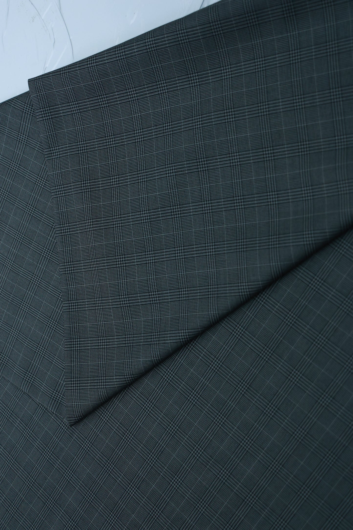 FERRICIO BOLZANO GREY CHECKS SUITING