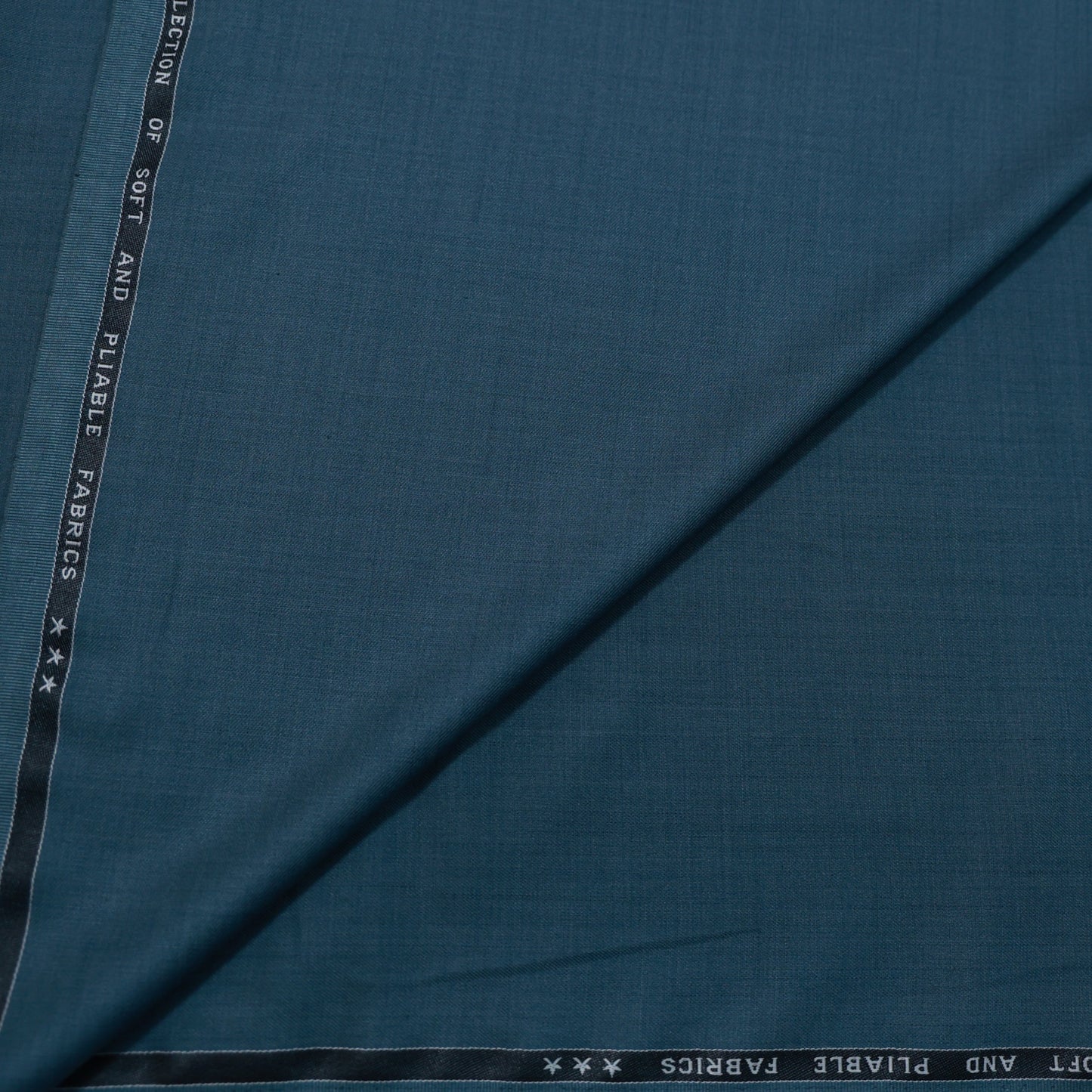 RAYMOND NOVELA GREY SUITING