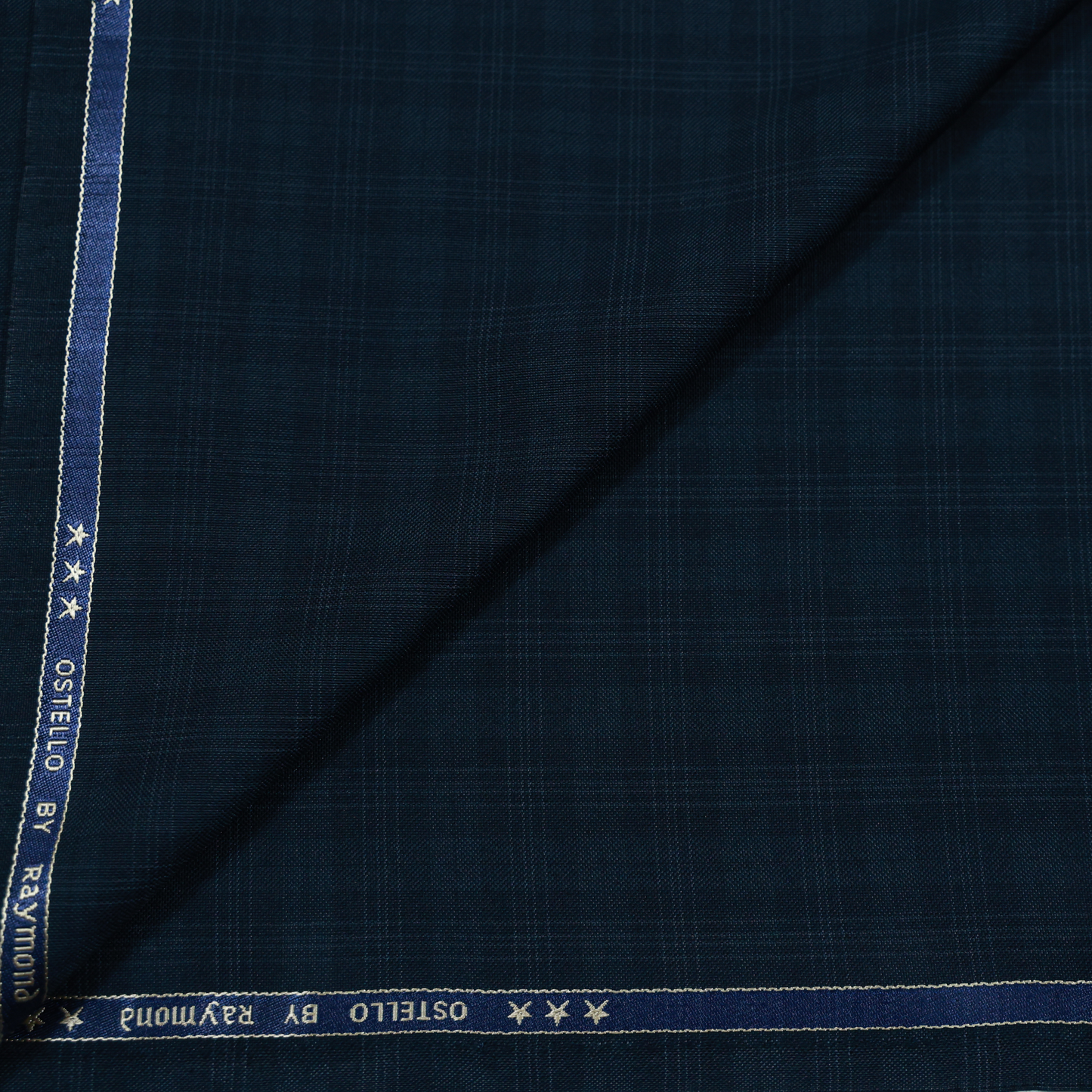 RAYMOND OSTELO BLUE CHECKS SUITING