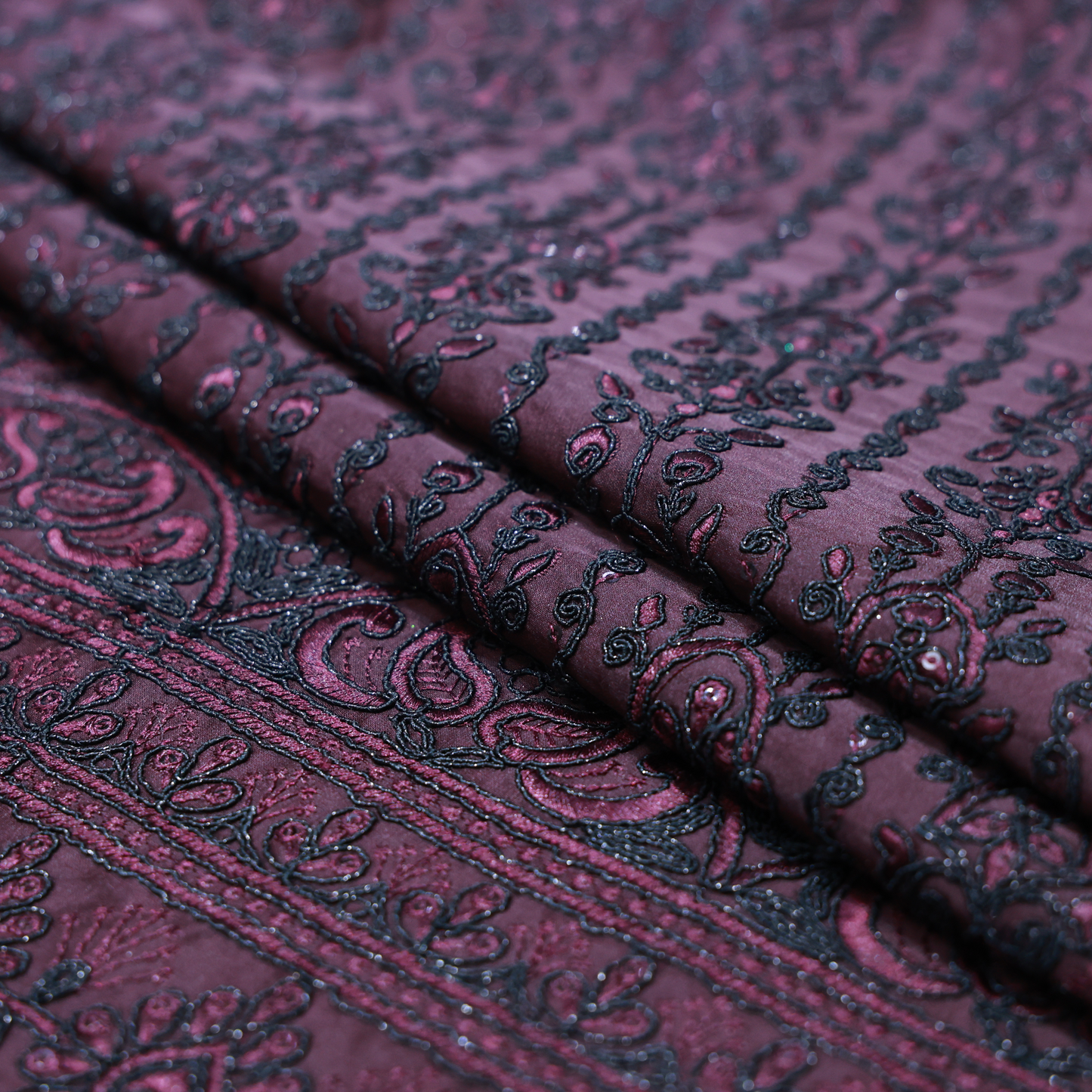 MITVA WHINE EMROIDERD FABRIC