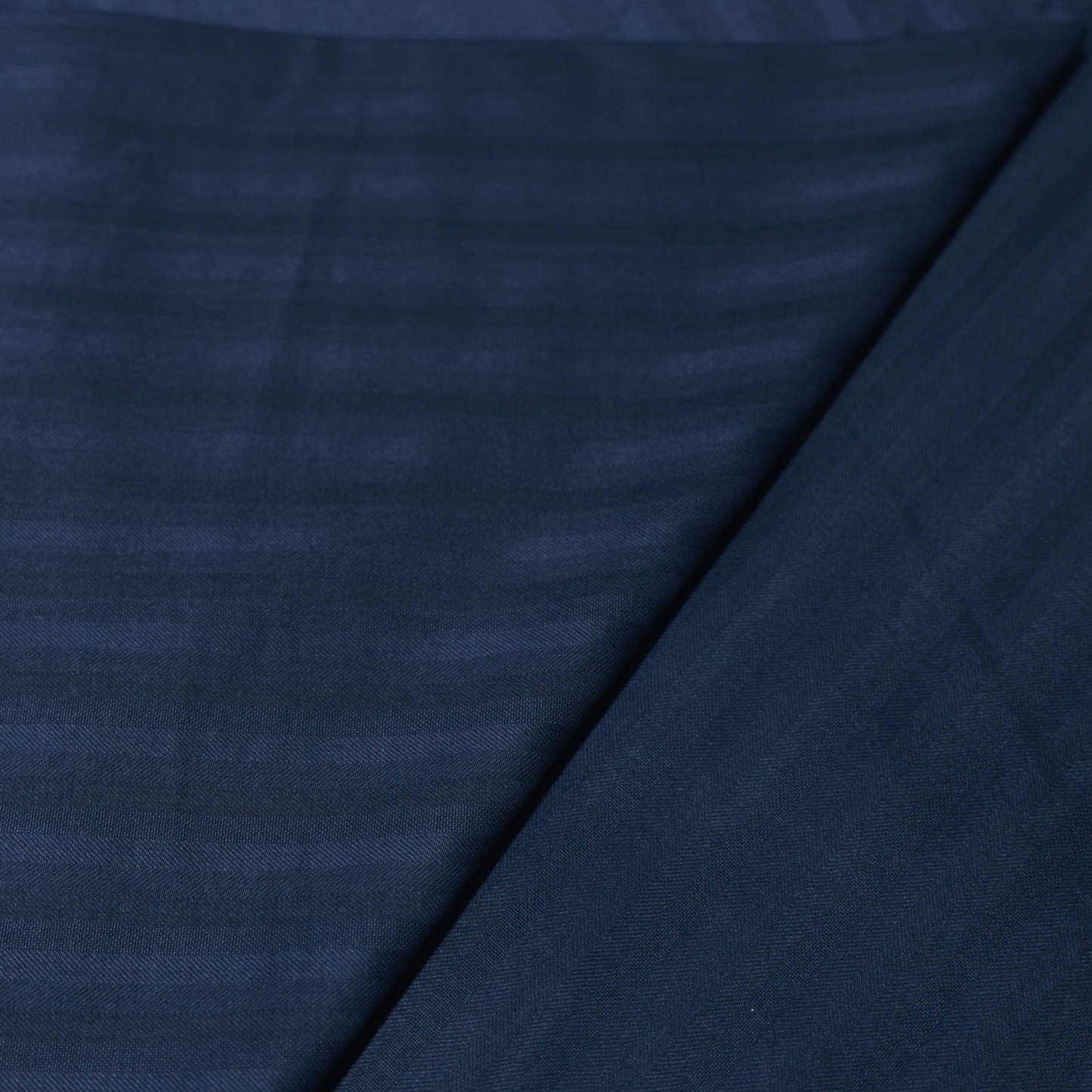 D&J BLUE STRIPED SUITING
