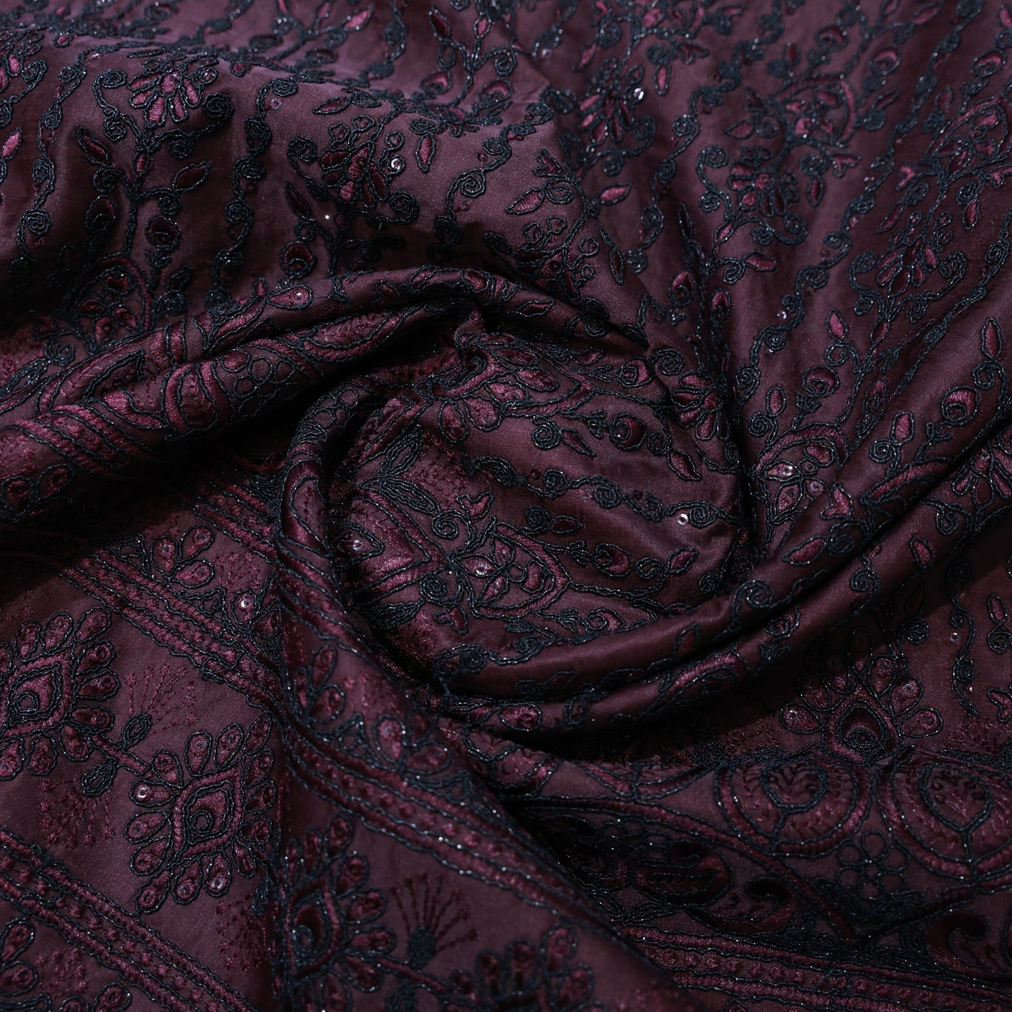 MITVA WHINE EMROIDERD FABRIC