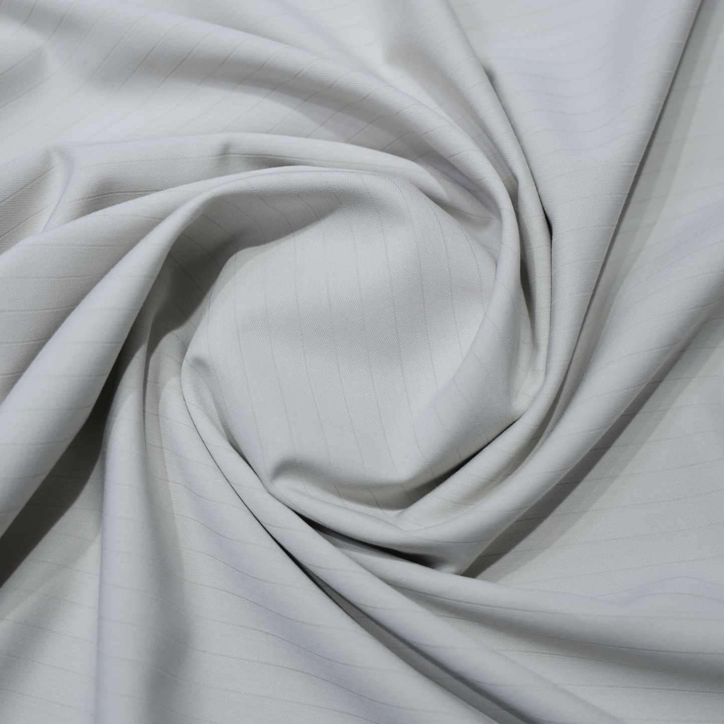 ITALIAN CHANNEL JAPANESE LYCRA CREAM STRIPED SUITING