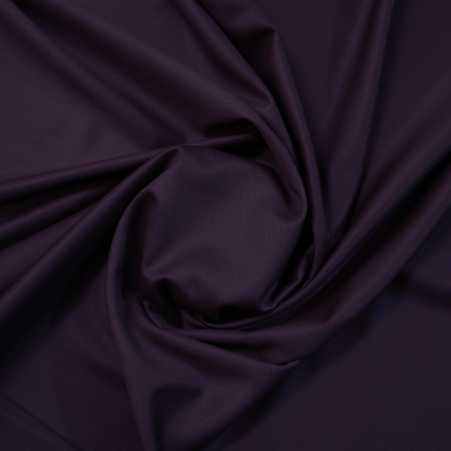 ABSOLUTO WINE SUITING