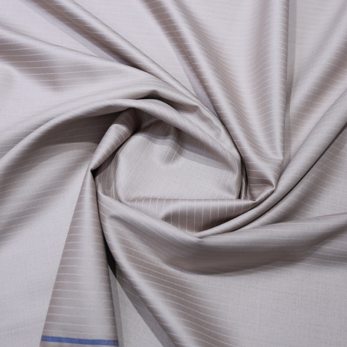 D&J BEIGE STRIPED SUITING